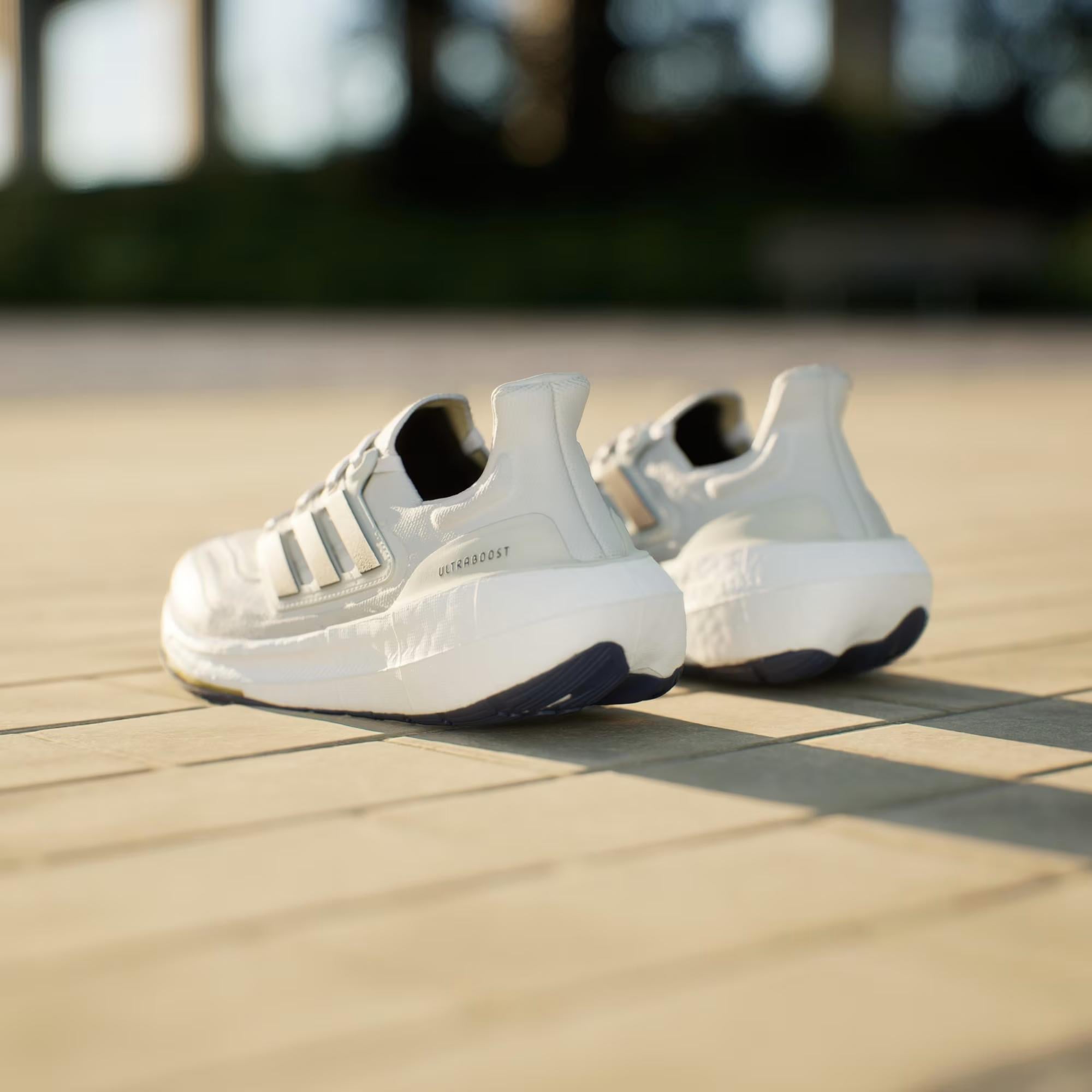 adidas Ultraboost Light Kadın Koşu Ayakkabısı