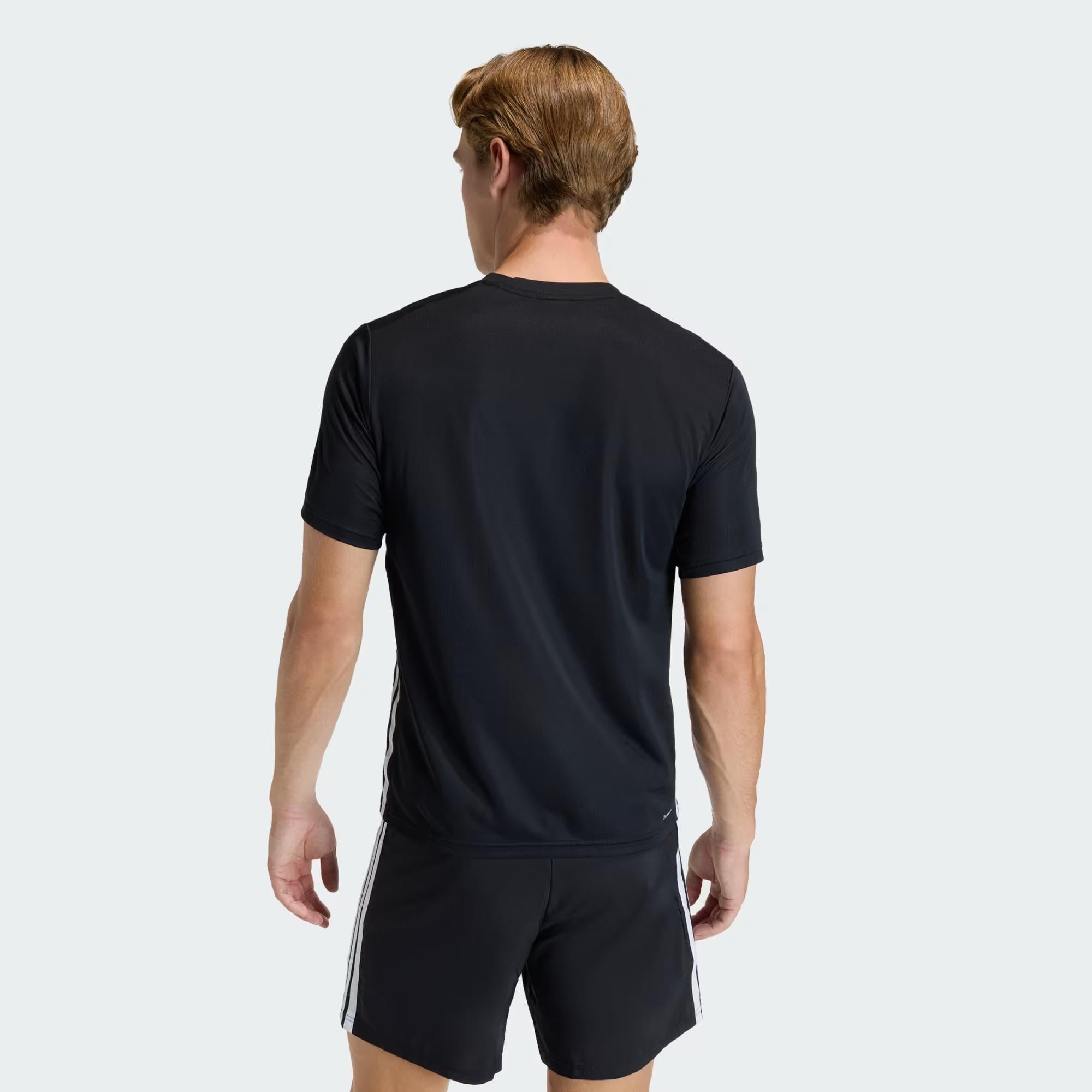 adidas Workout Essentials Base 3-Stripes Erkek Tişört