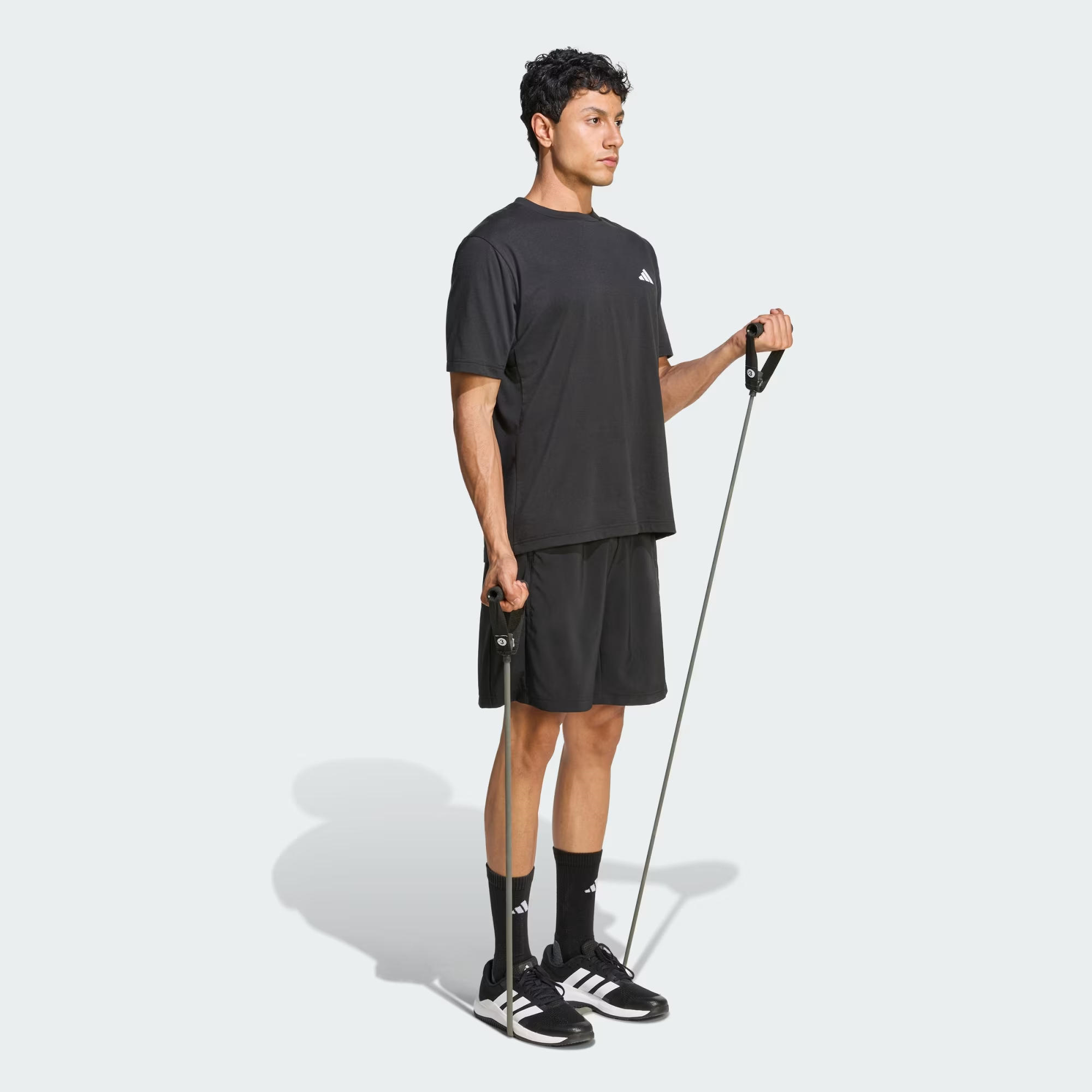 adidas Workout Essentials Base Erkek Şort