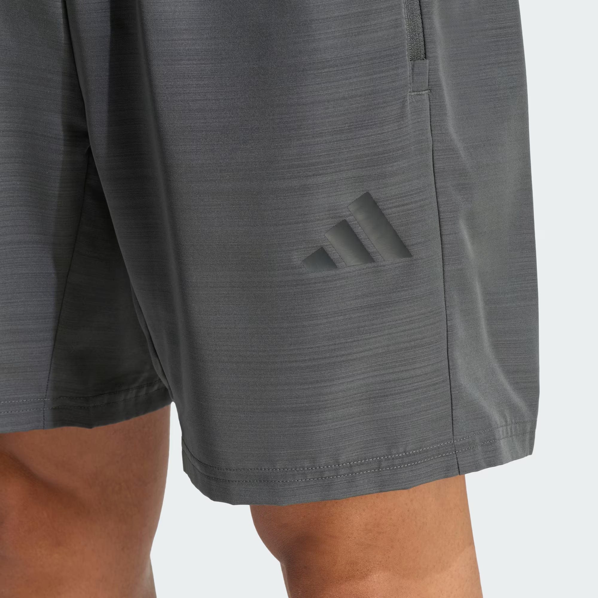 adidas Workout Essentials Base Erkek Şort