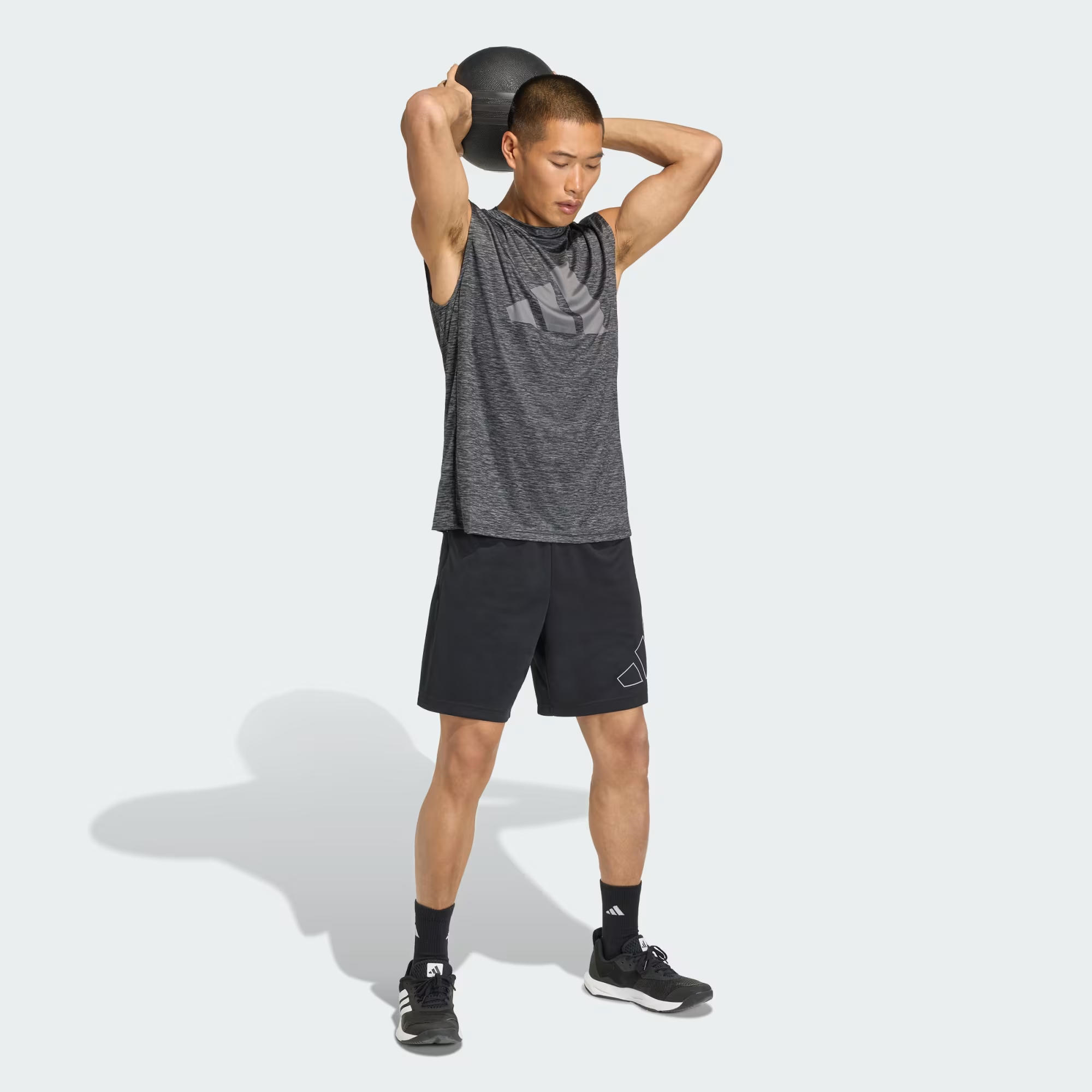 adidas Workout Essentials Brandlove Erkek Tişört