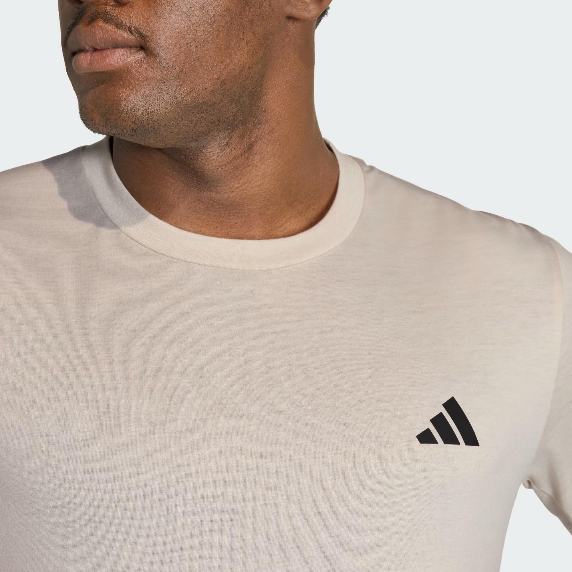 adidas Workout Essentials Feelready Erkek Tişört