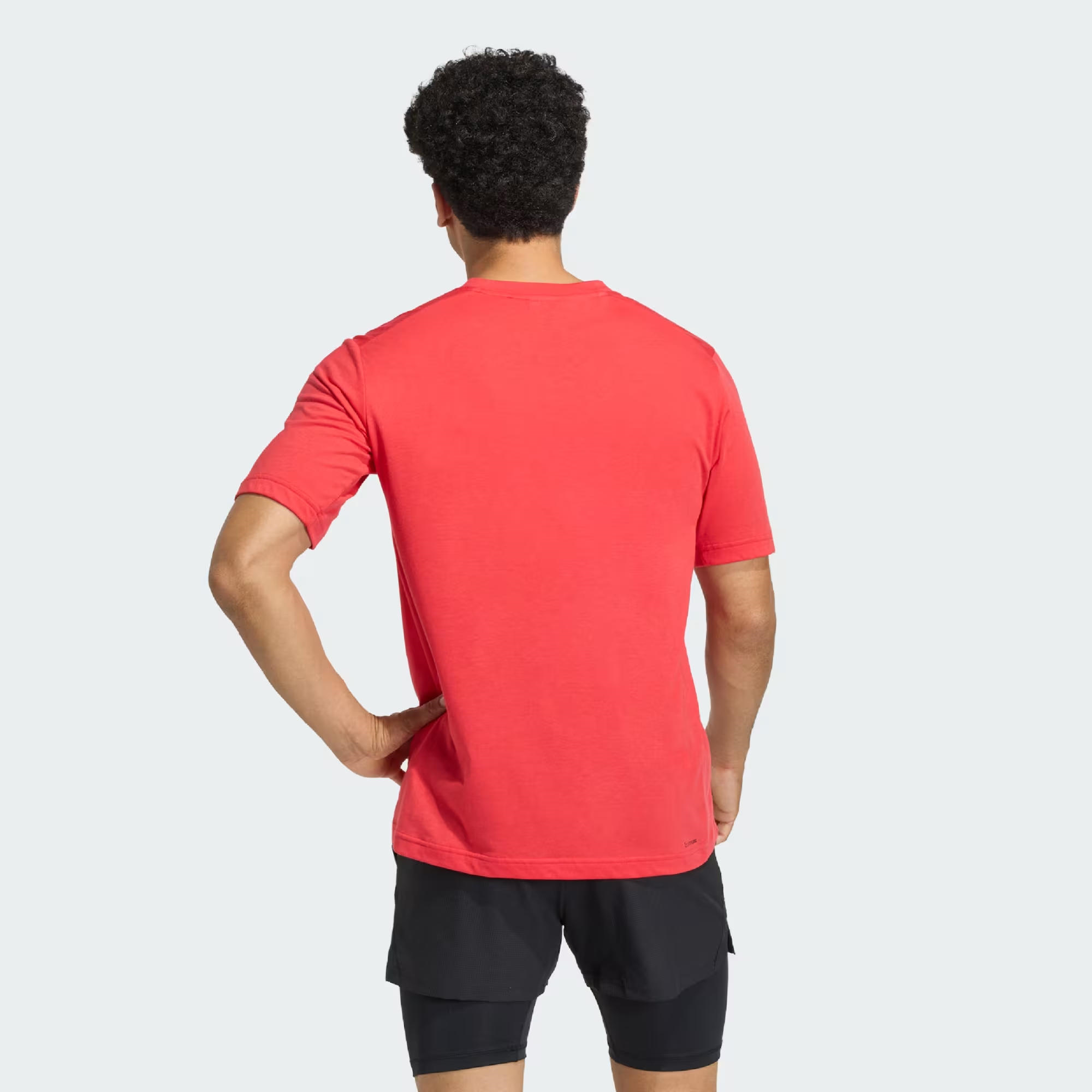 adidas Workout Essentials Feelready Erkek Tişört