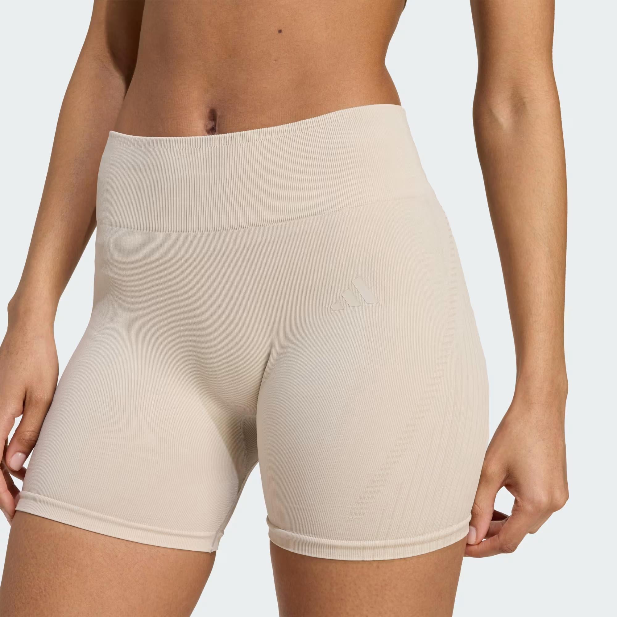 adidas Workout Essentials Kadın Tayt