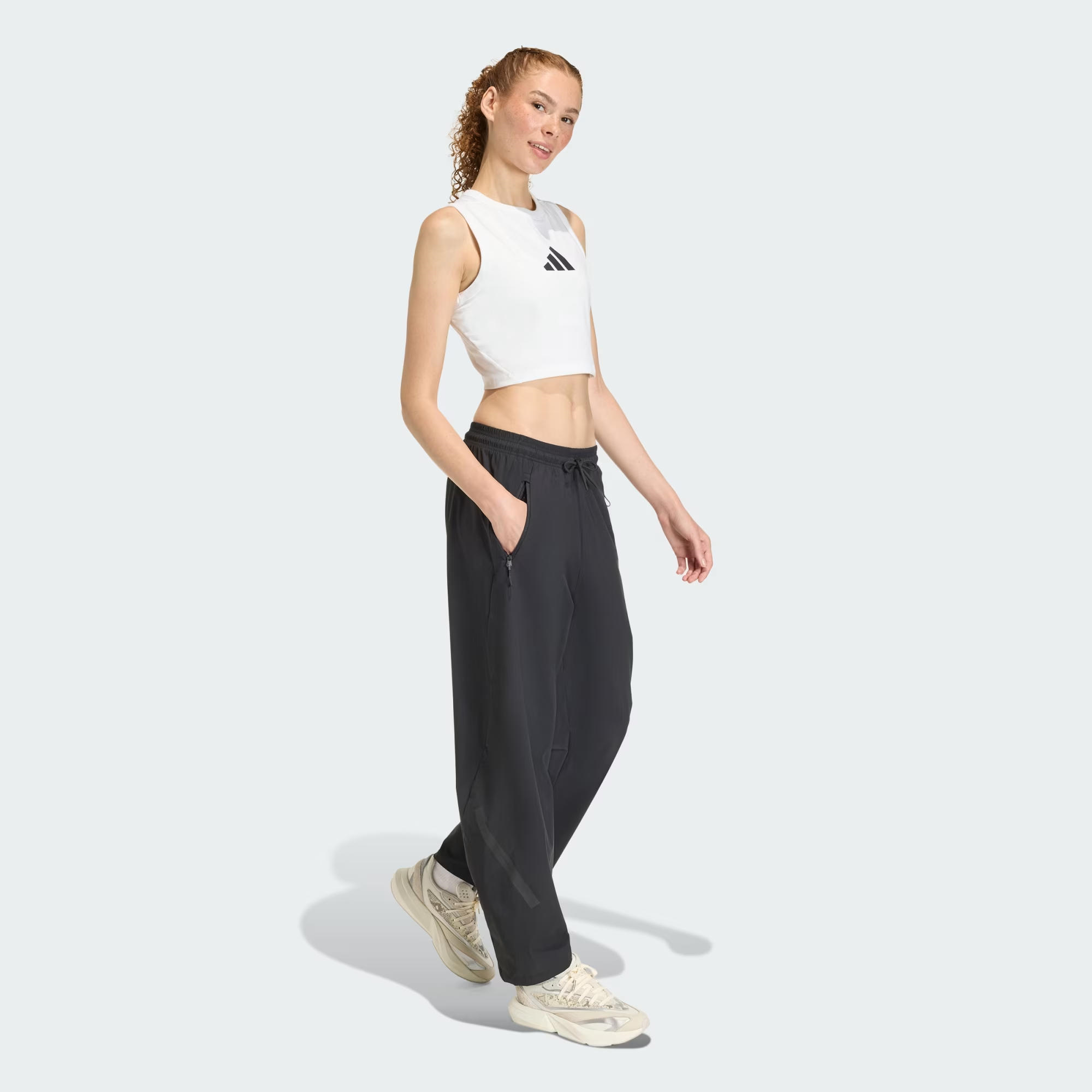 adidas Z.N.E. Kadın Atlet