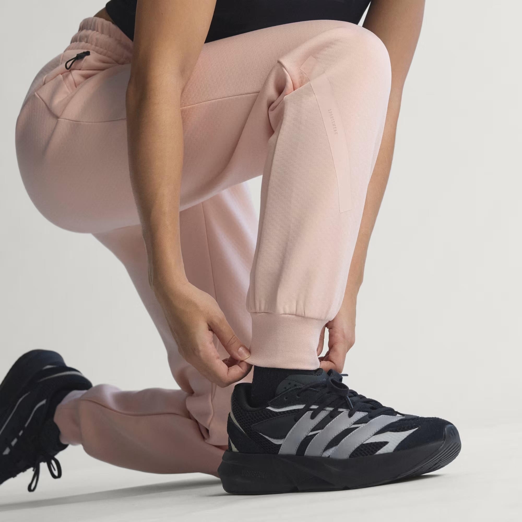 adidas Z.N.E. Kadın Eşofman Altı