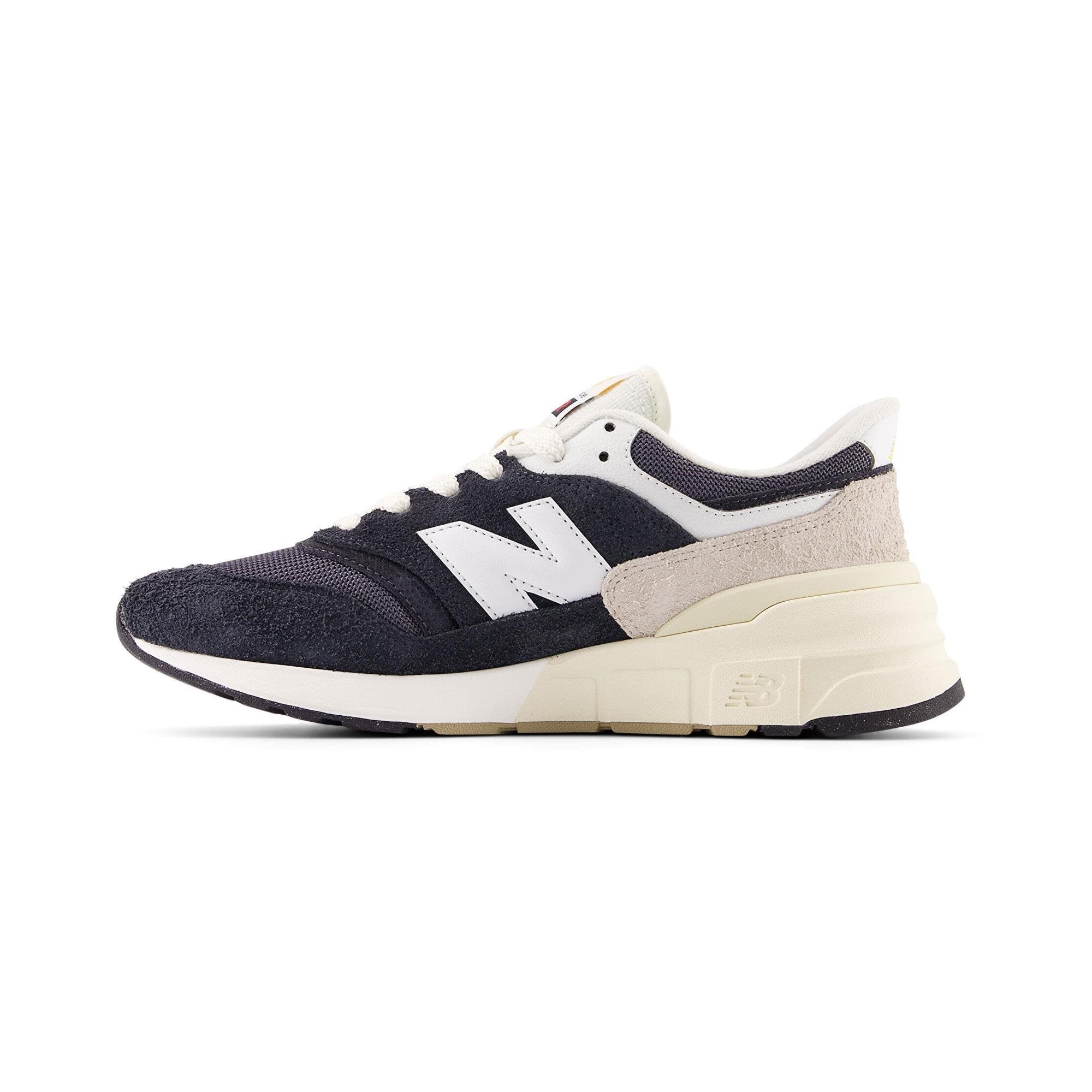 New Balance 997R Erkek Günlük Spor Ayakkabı