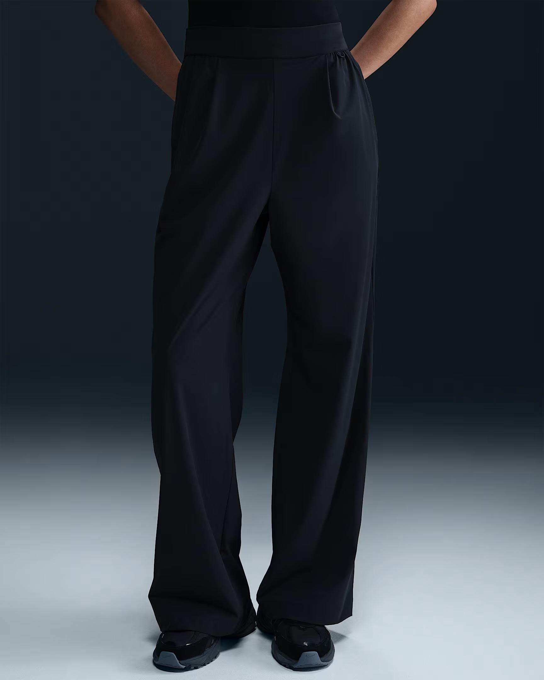 Nike 24.7 PerfectStretch Dri-FIT Kadın Eşofman Altı