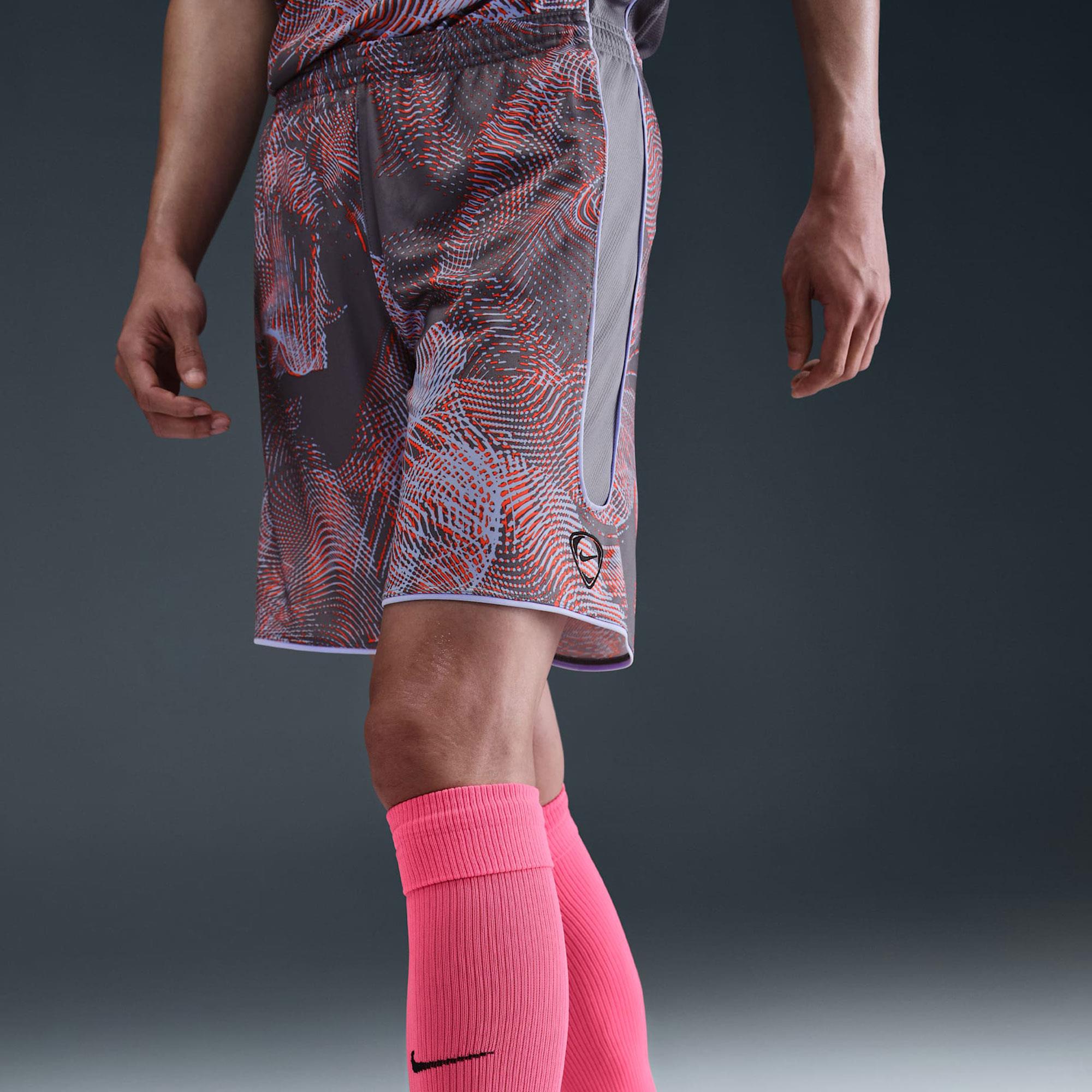 Nike Academy+ Dri-FIT Erkek Tişört