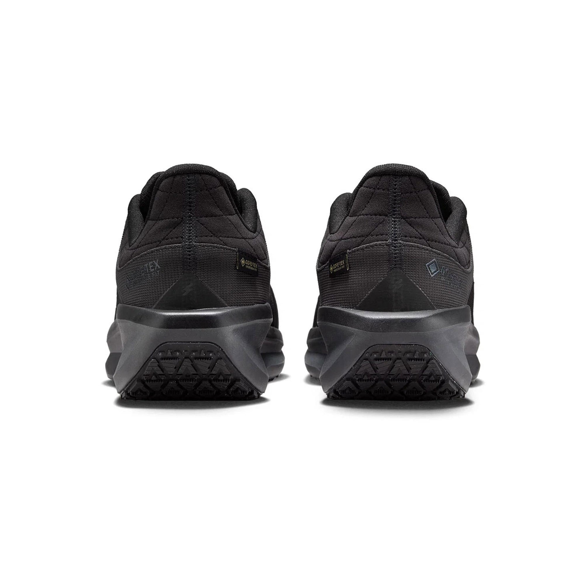 Nike Air Winflo 11 Gore-Tex Erkek Koşu Ayakkabısı