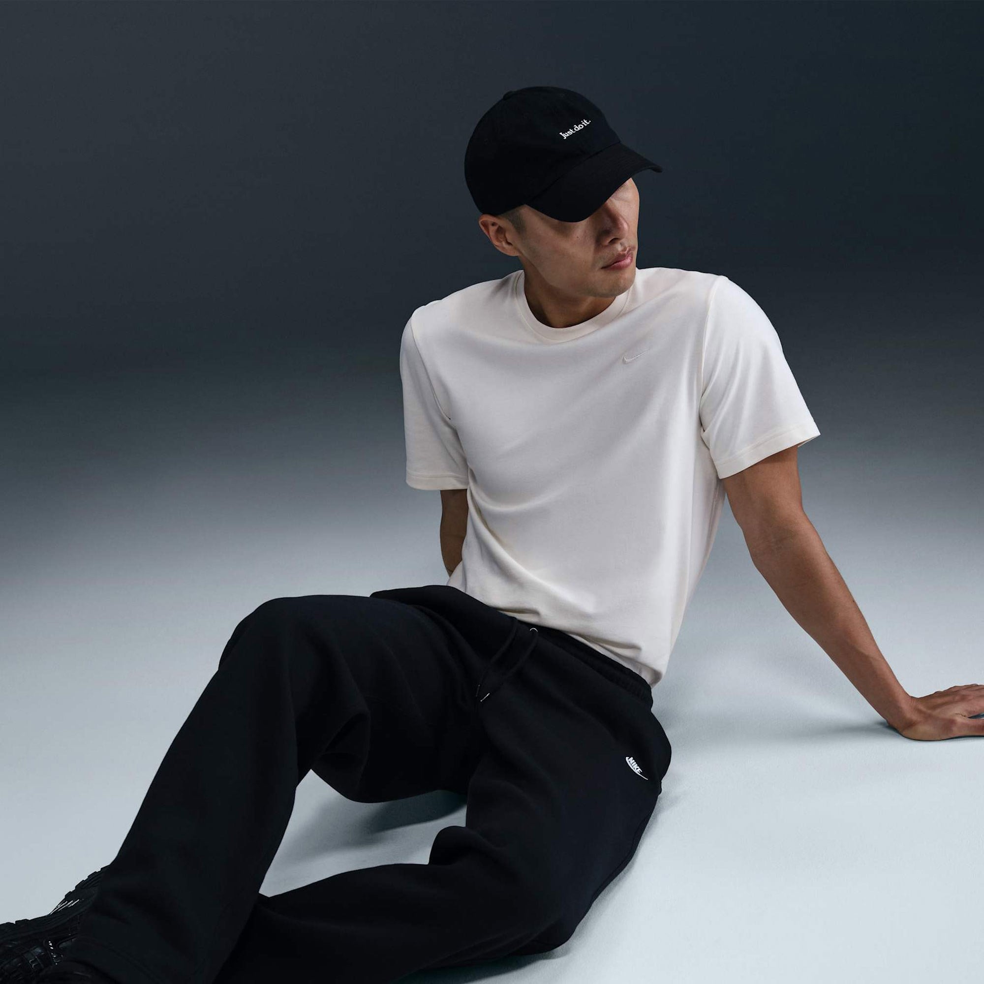 Nike Club Erkek Eşofman Altı