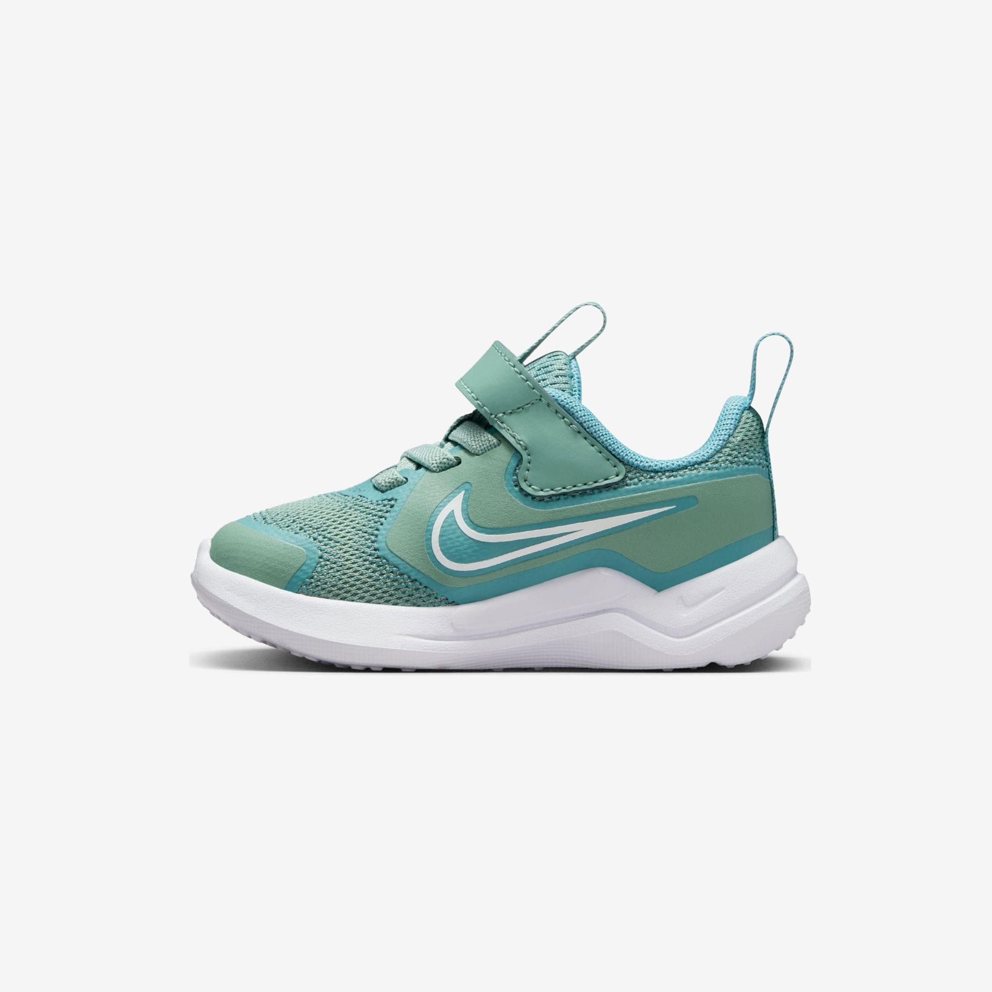 Nike Cosmic Runner Çocuk Günlük Spor Ayakkabı