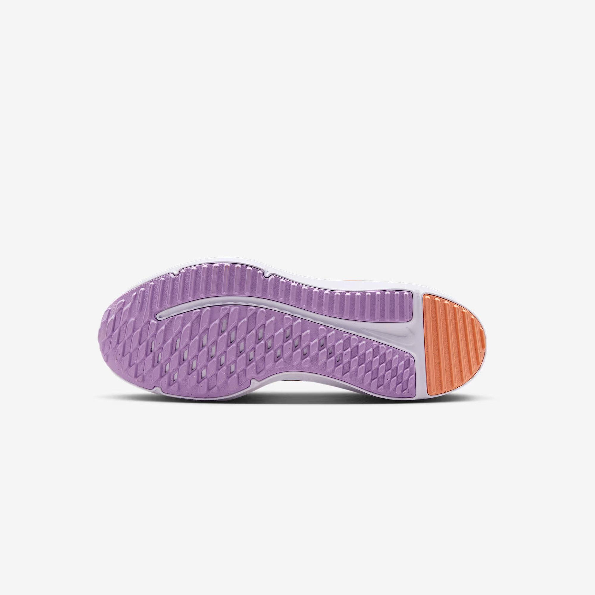 Nike Cosmic Runner (GS) Koşu Ayakkabısı