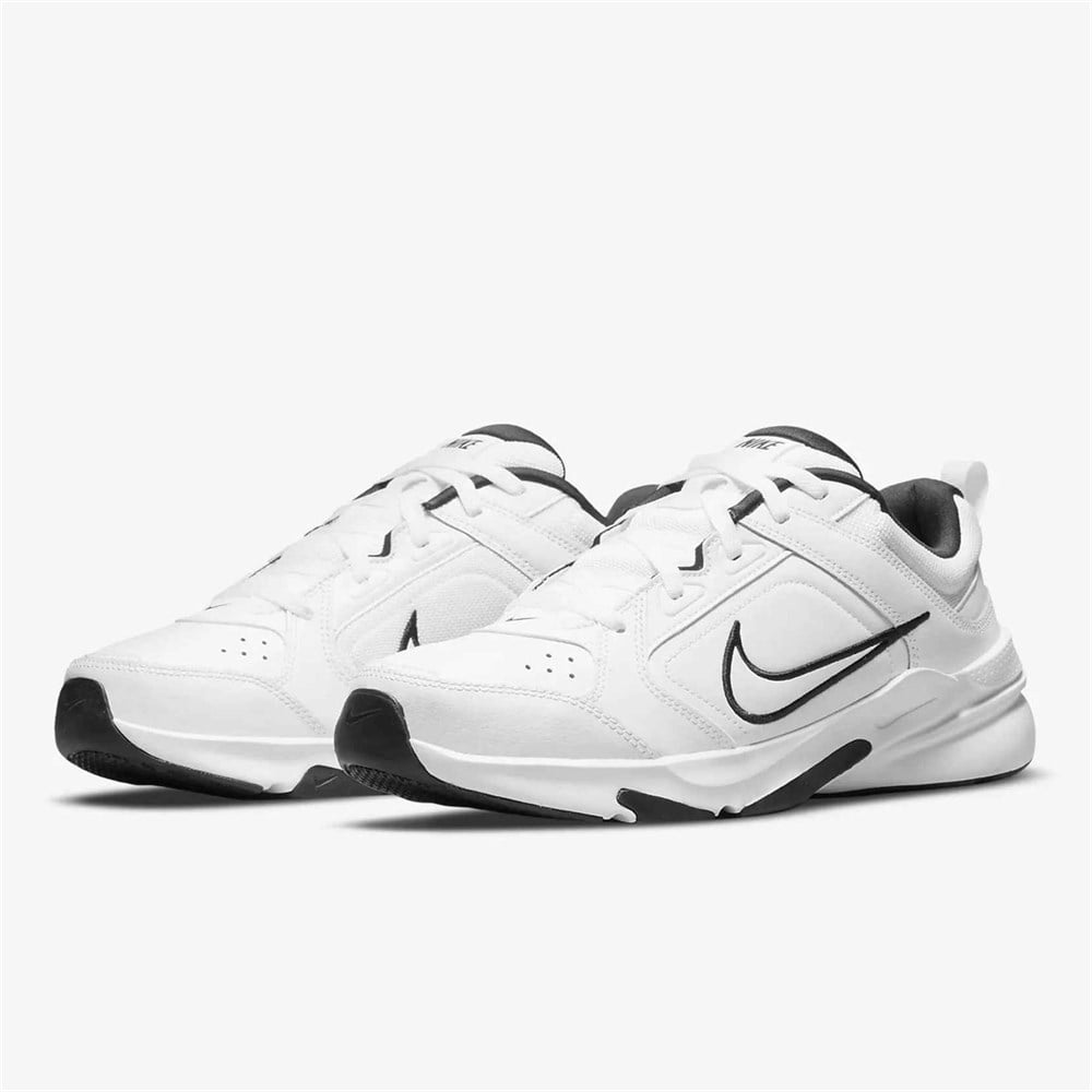 Nike Defy All Day Kadın Günlük Spor Ayakkabı