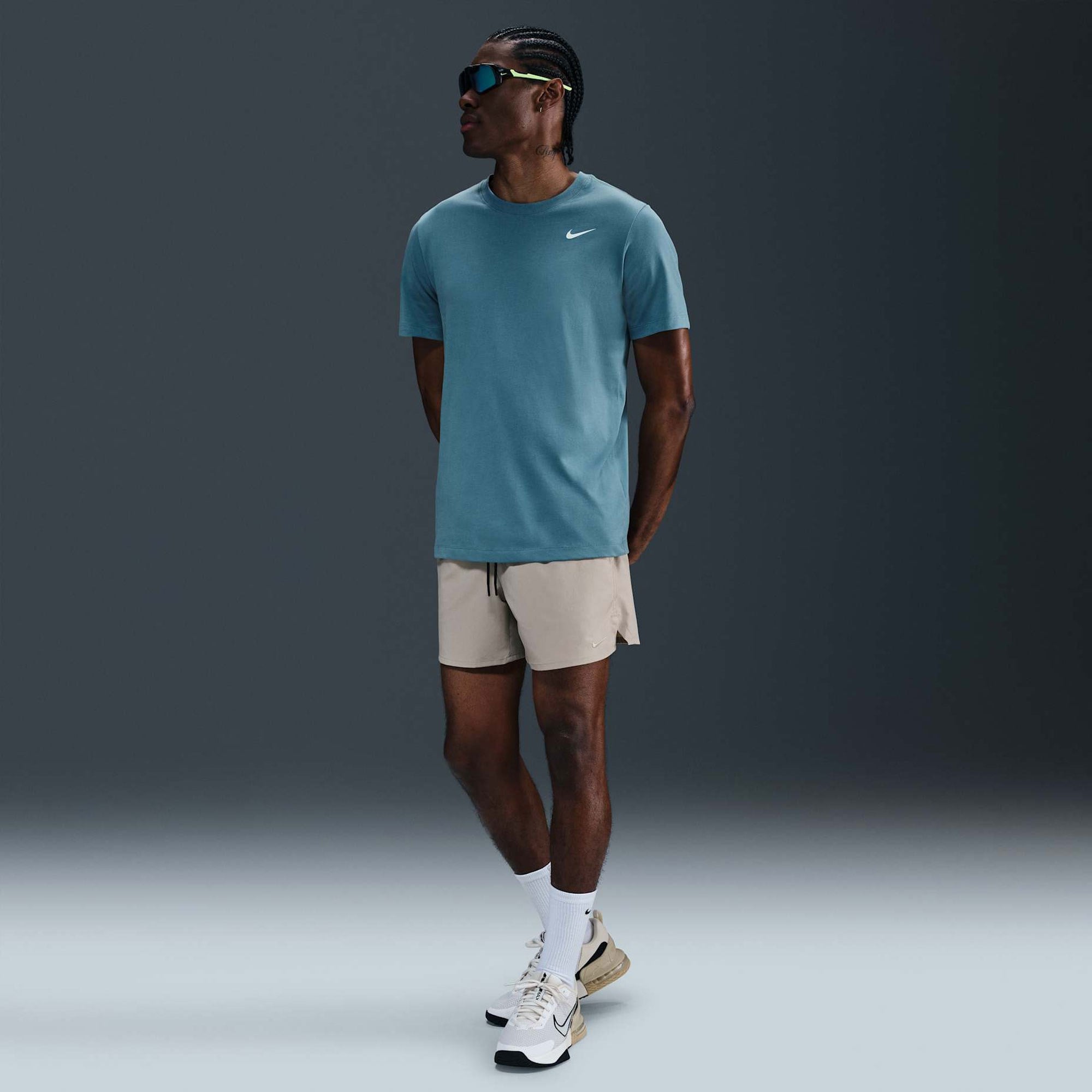 Nike Dri-FIT Erkek Tişört