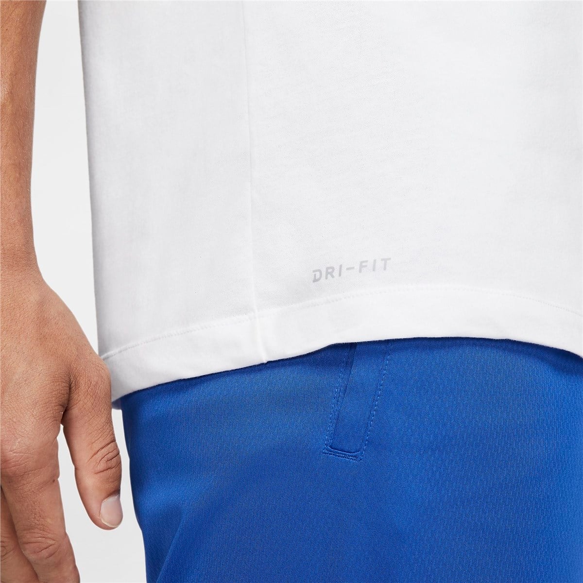 Nike Dri-Fit Erkek Tişört

