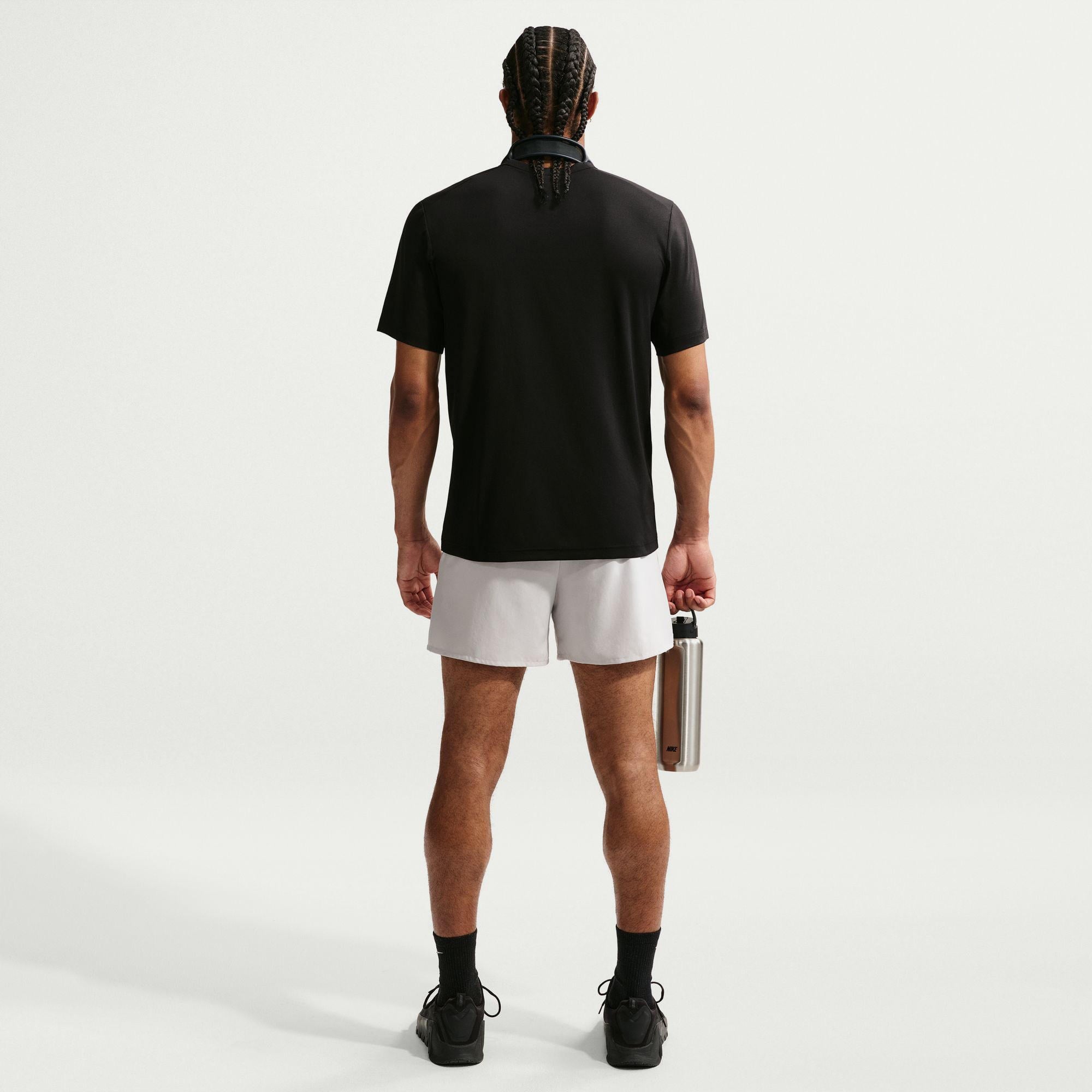 Nike Hyverse Dri-FIT Erkek Tişört