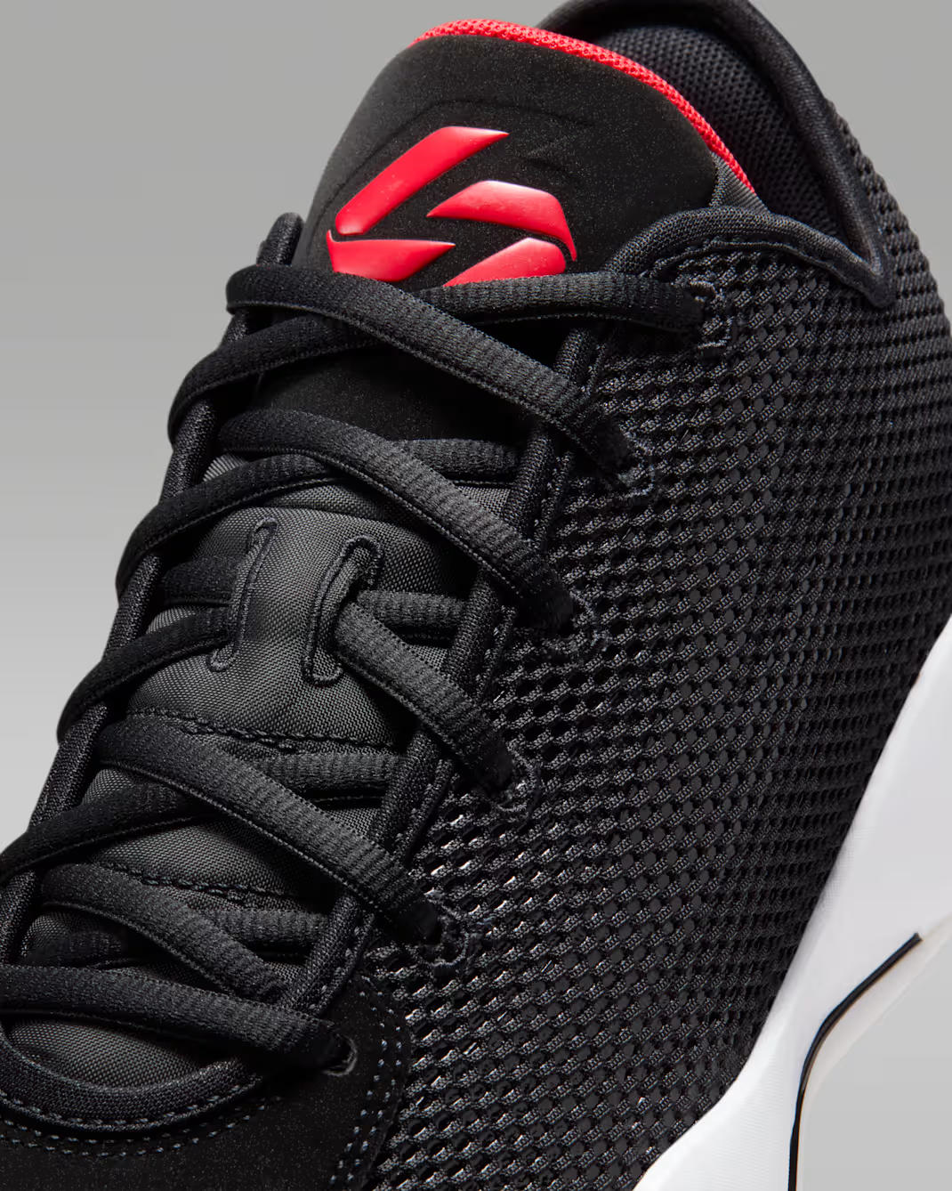 Nike Jordan Jumpman Luka 77 Erkek Basketbol Ayakkabısı