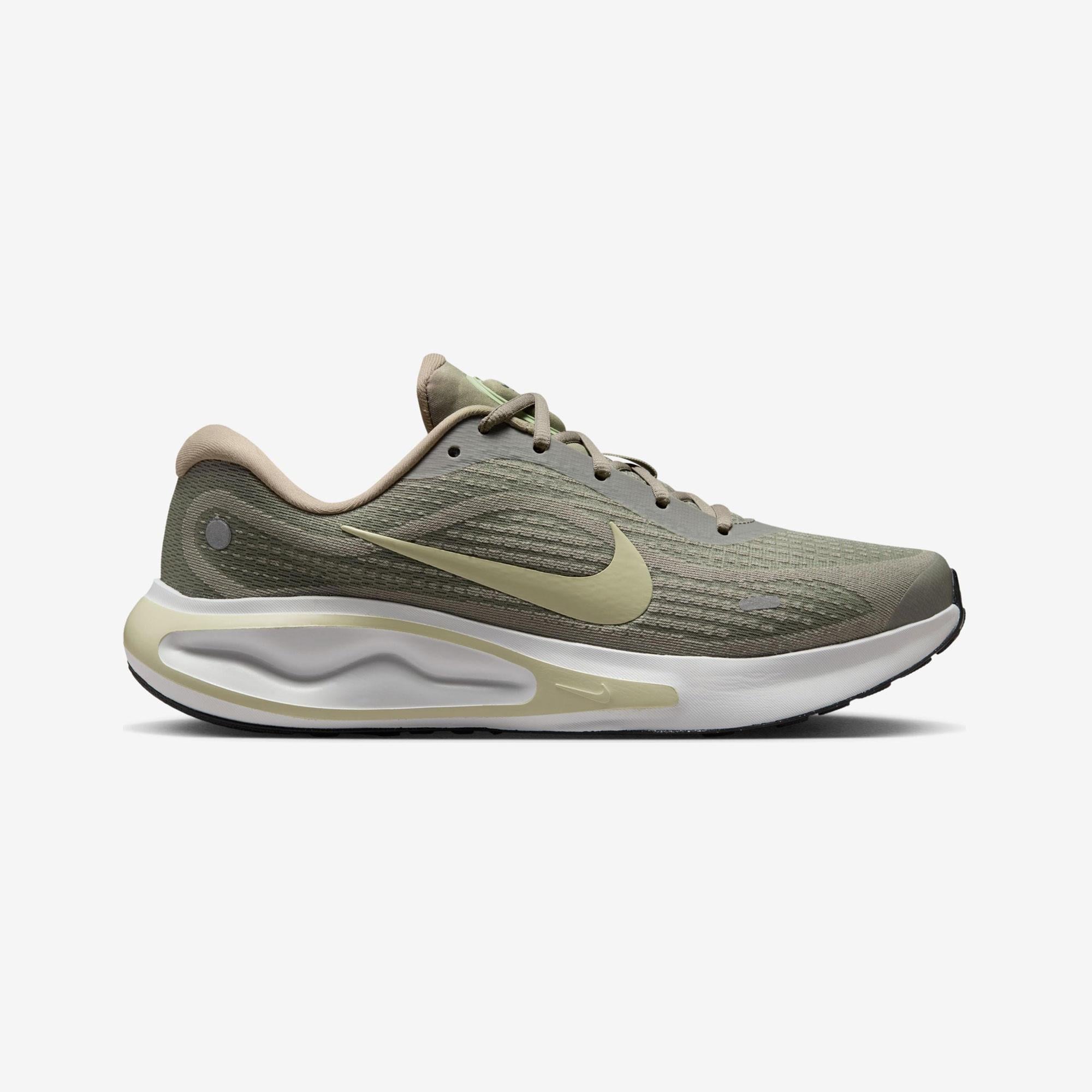 Nike Journey Run Erkek Koşu Ayakkabısı