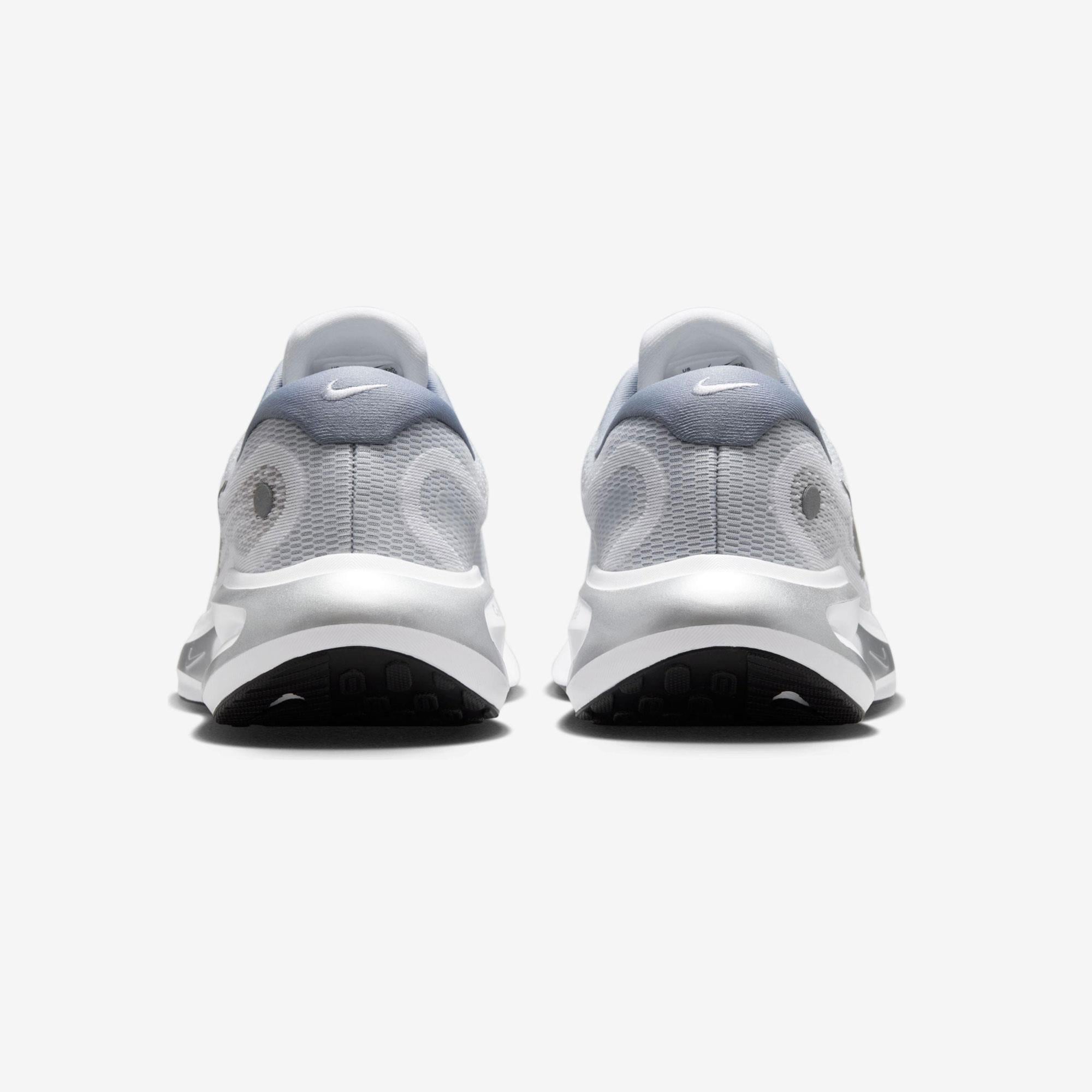 Nike Journey Run Erkek Koşu Ayakkabısı