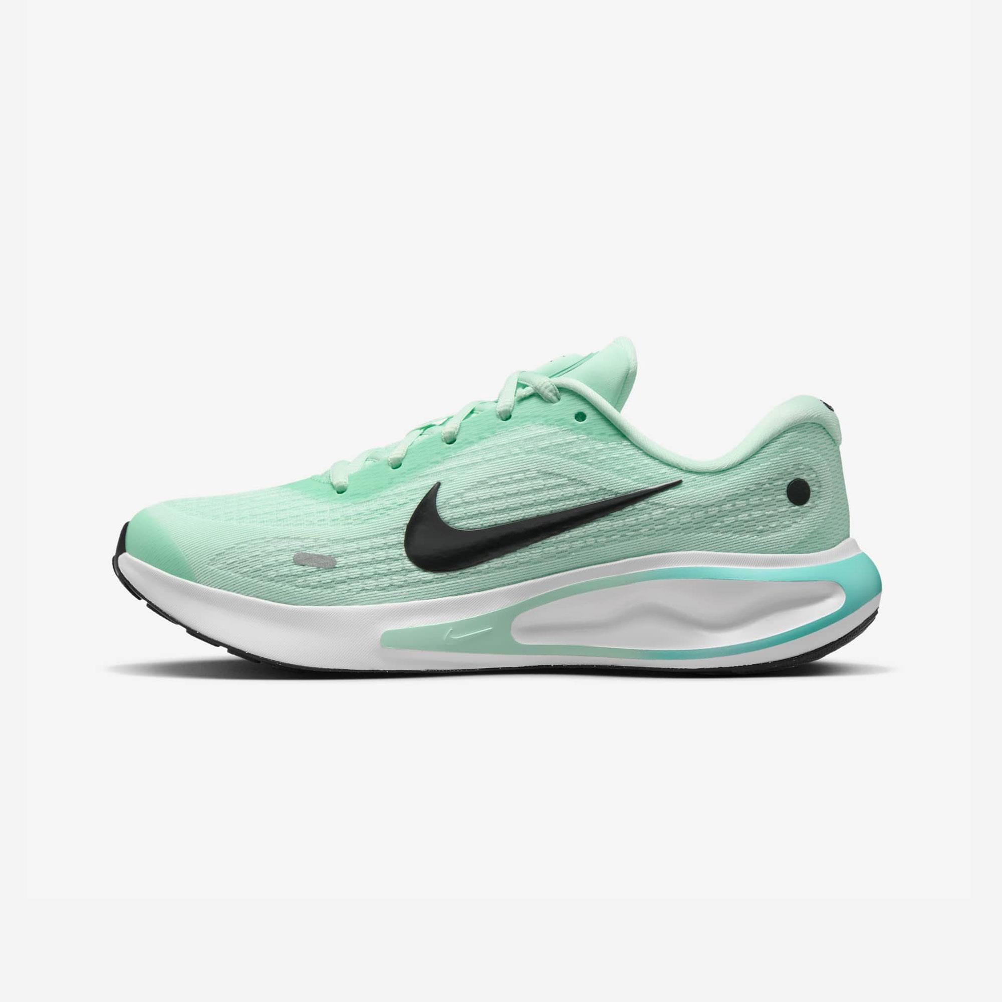 Nike Journey Run Kadın Koşu Ayakkabısı
