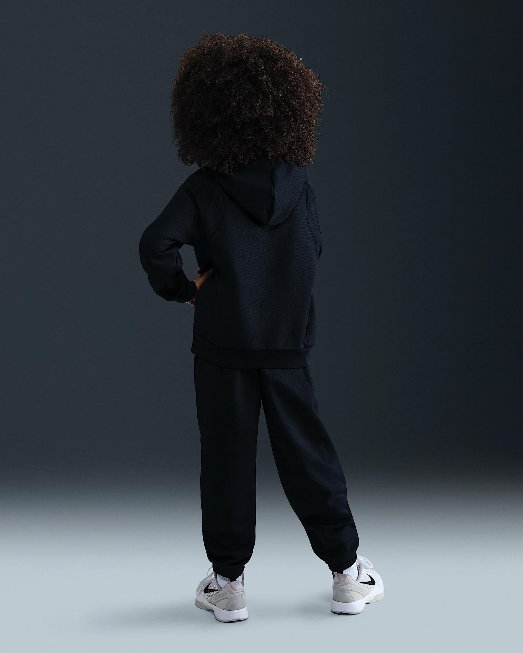 Nike Kobe Therma-FIT Çocuk Sweatshirt