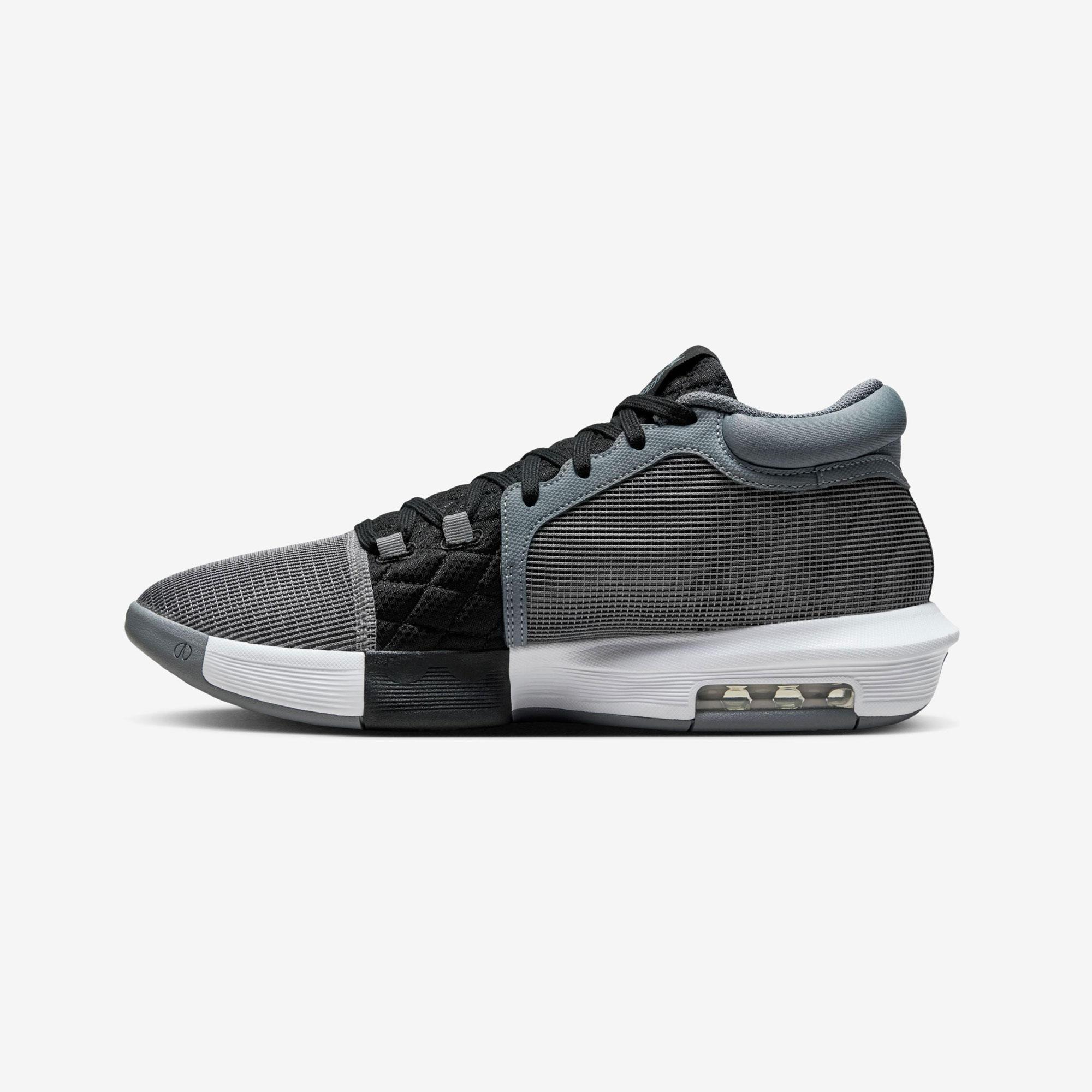 Nike LeBron Witness 8 Erkek Basketbol Ayakkabısı