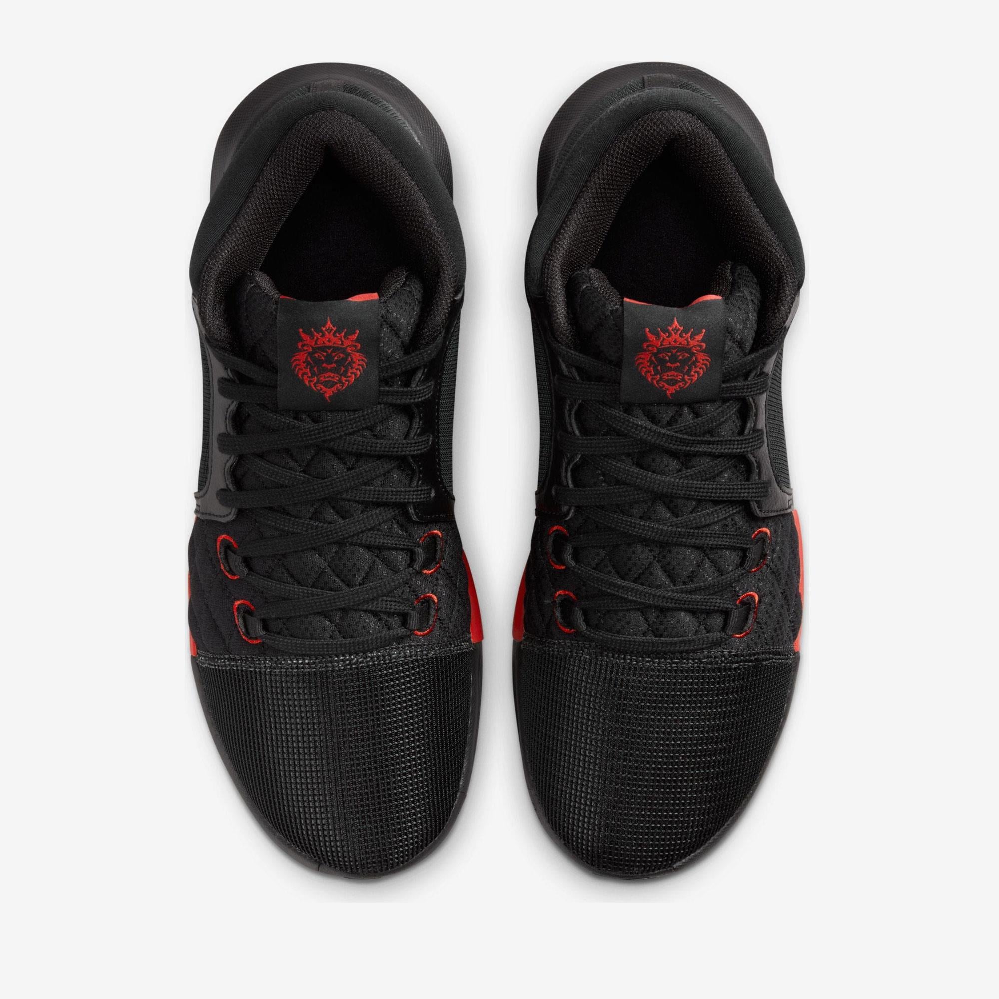 Nike LeBron Witness 8 Erkek Basketbol Ayakkabısı