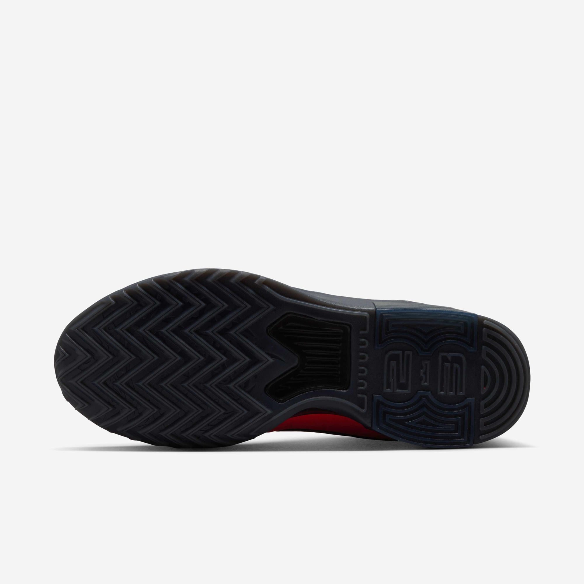 Nike LeBron Witness 9 Erkek Basketbol Ayakkabısı