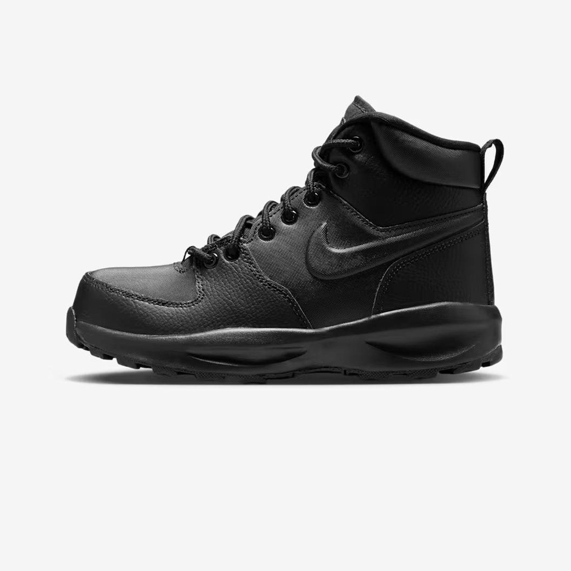 Nike Manoa 17 Bot