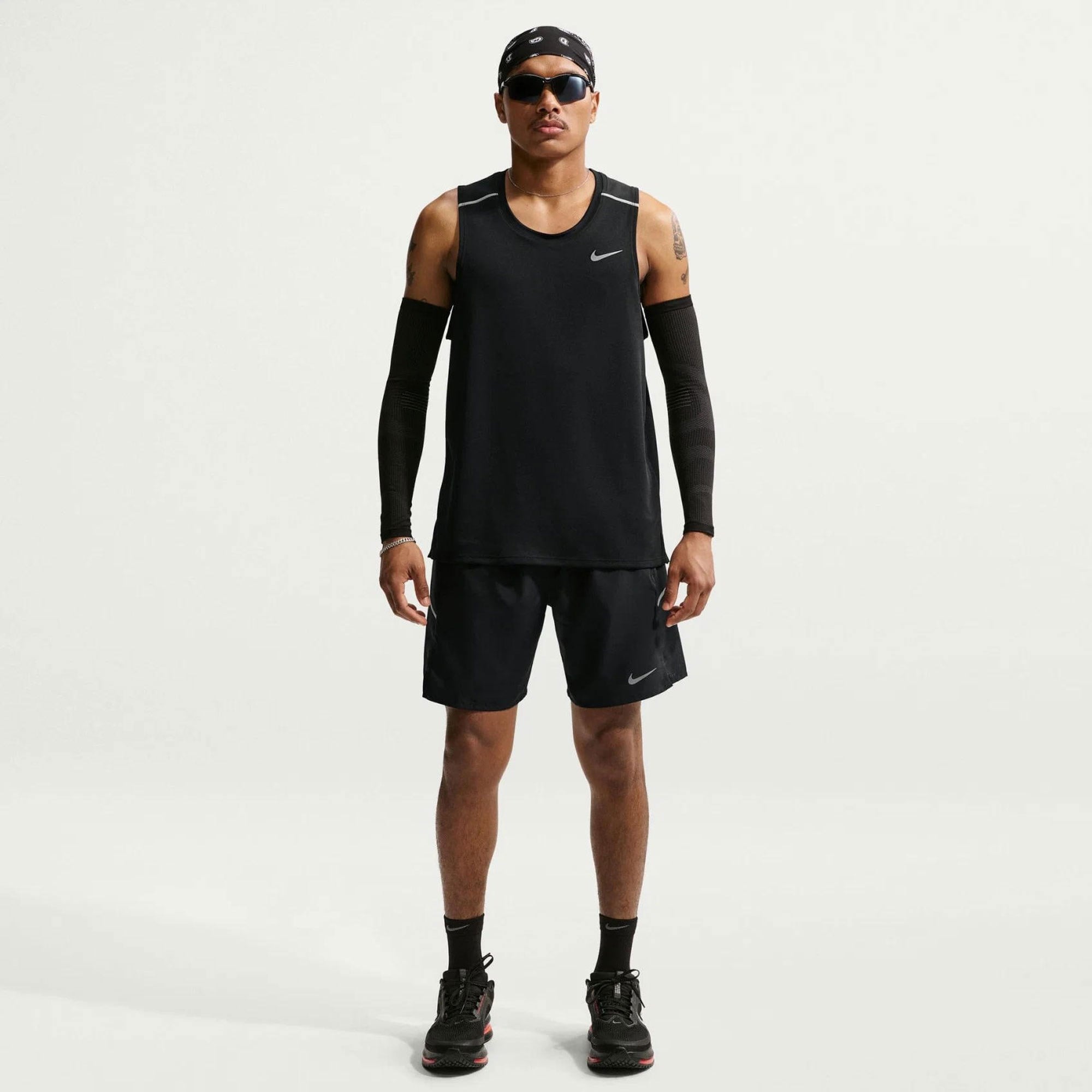 Nike Miler Dri-FIT Erkek Şort