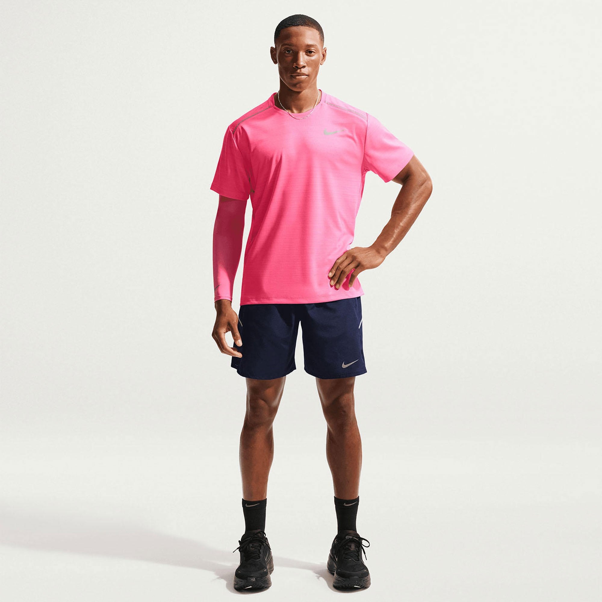 Nike Miler Dri-FIT Erkek Şort