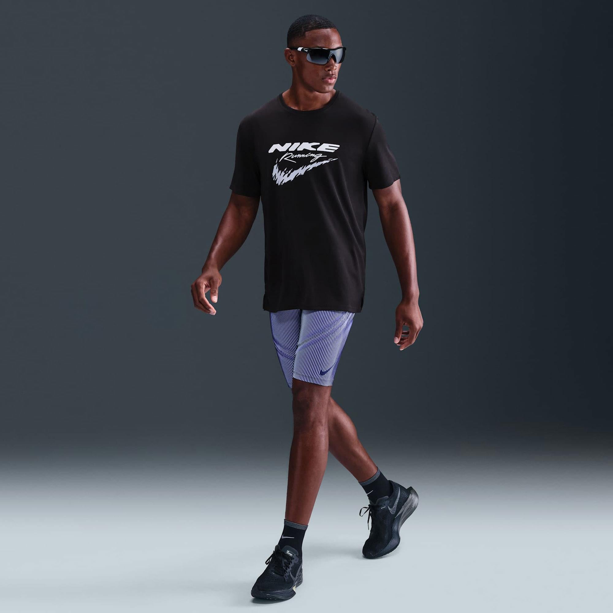 Nike Miler Erkek Tişört