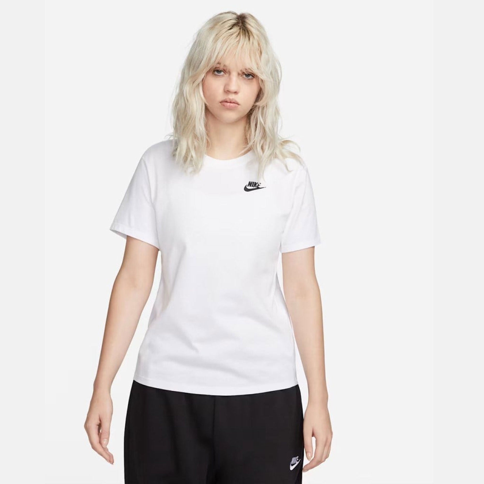 Nike Nsw Club SS Kadın Tişört