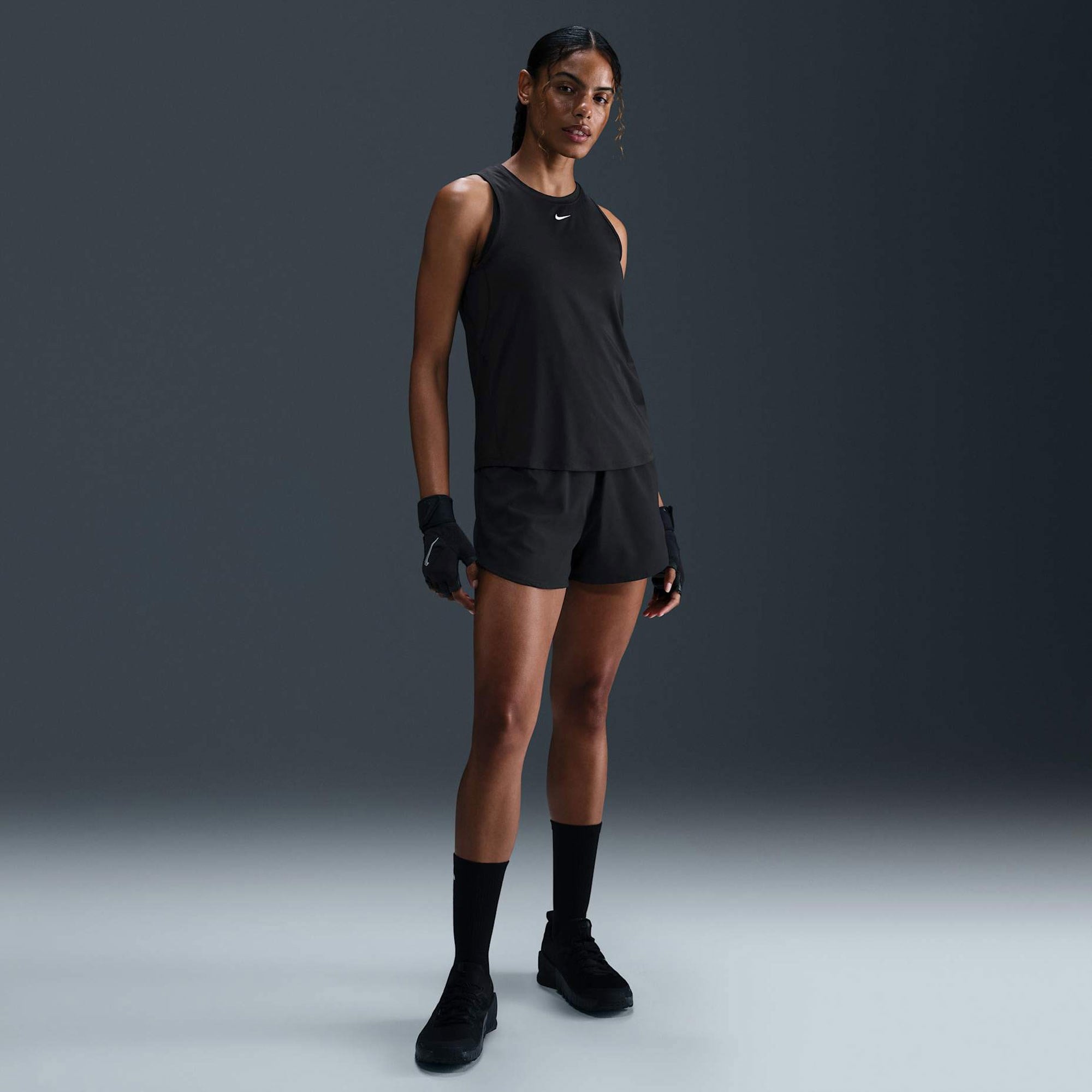 Nike One Classic Dri-FIT Kadın Atlet