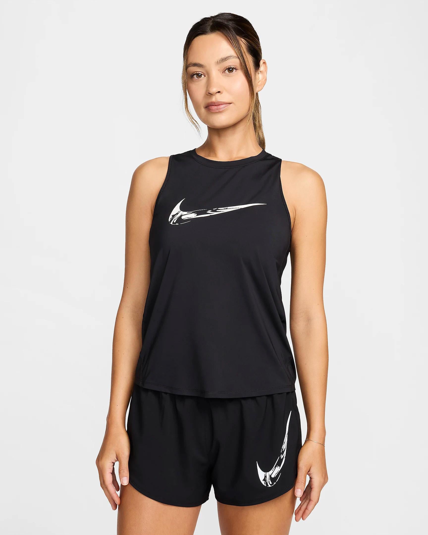 Nike One Dri-FIT Kadın Atlet
