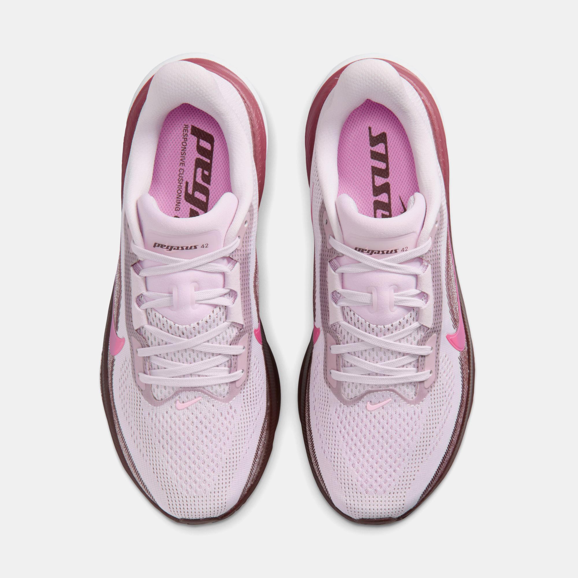 Nike Pegasus 42 Kadın Koşu Ayakkabısı