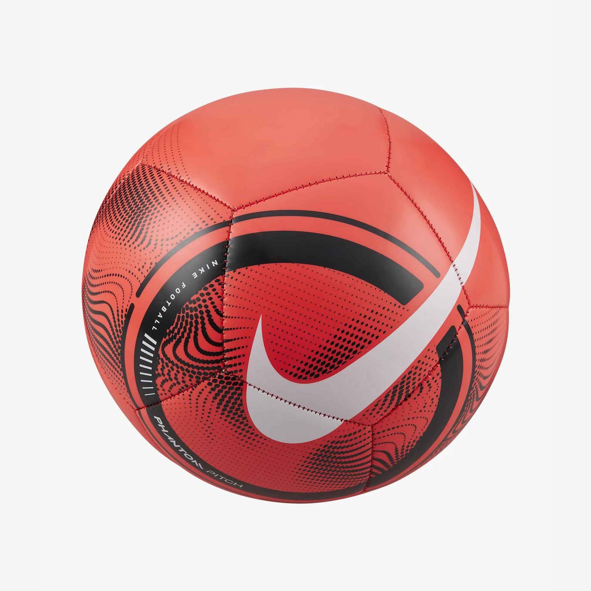 Nike Phantom Futbol Topu