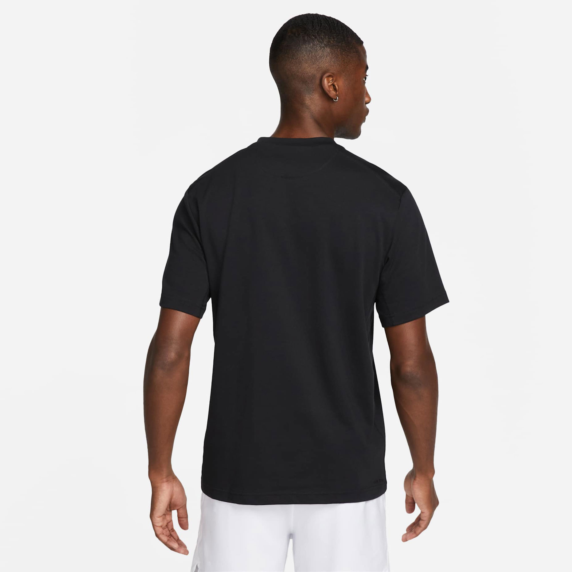 Nike Primary Dri-FIT Erkek Tişört
