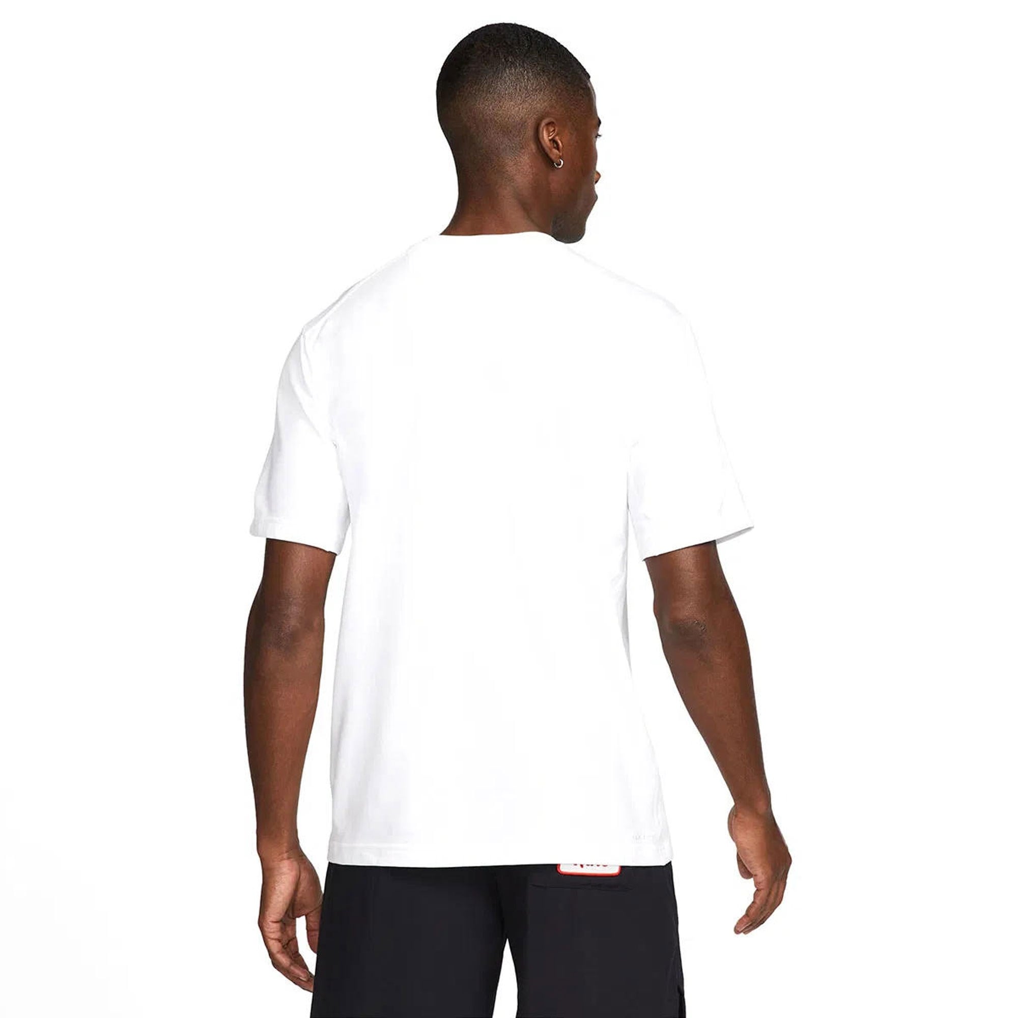 Nike Primary Dri-FIT Erkek Tişört
