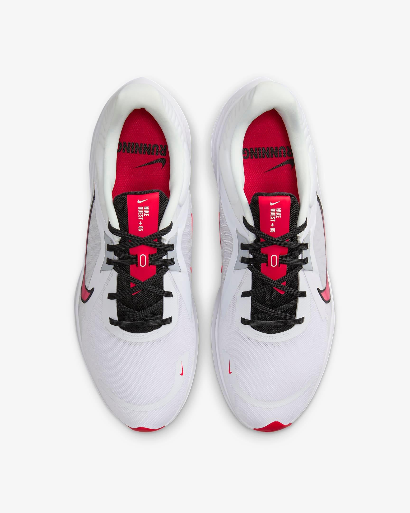 Nike Quest 5 Erkek Koşu Ayakkabısı