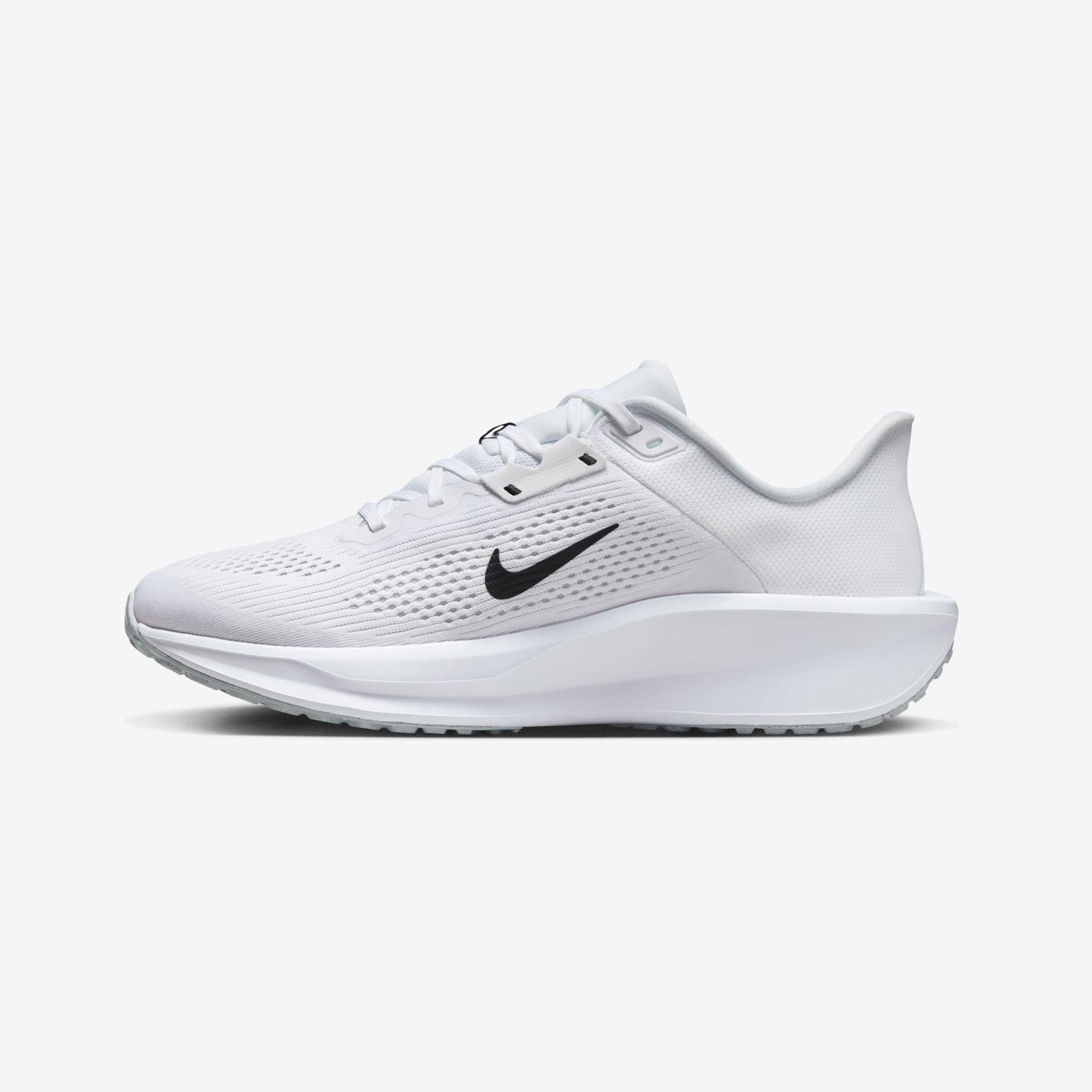 Nike Quest 6 Erkek Koşu Ayakkabısı