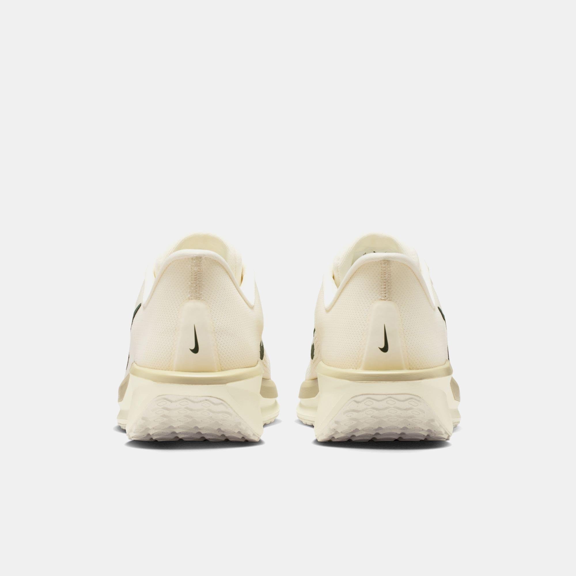 Nike Quest 6 Erkek Koşu Ayakkabısı