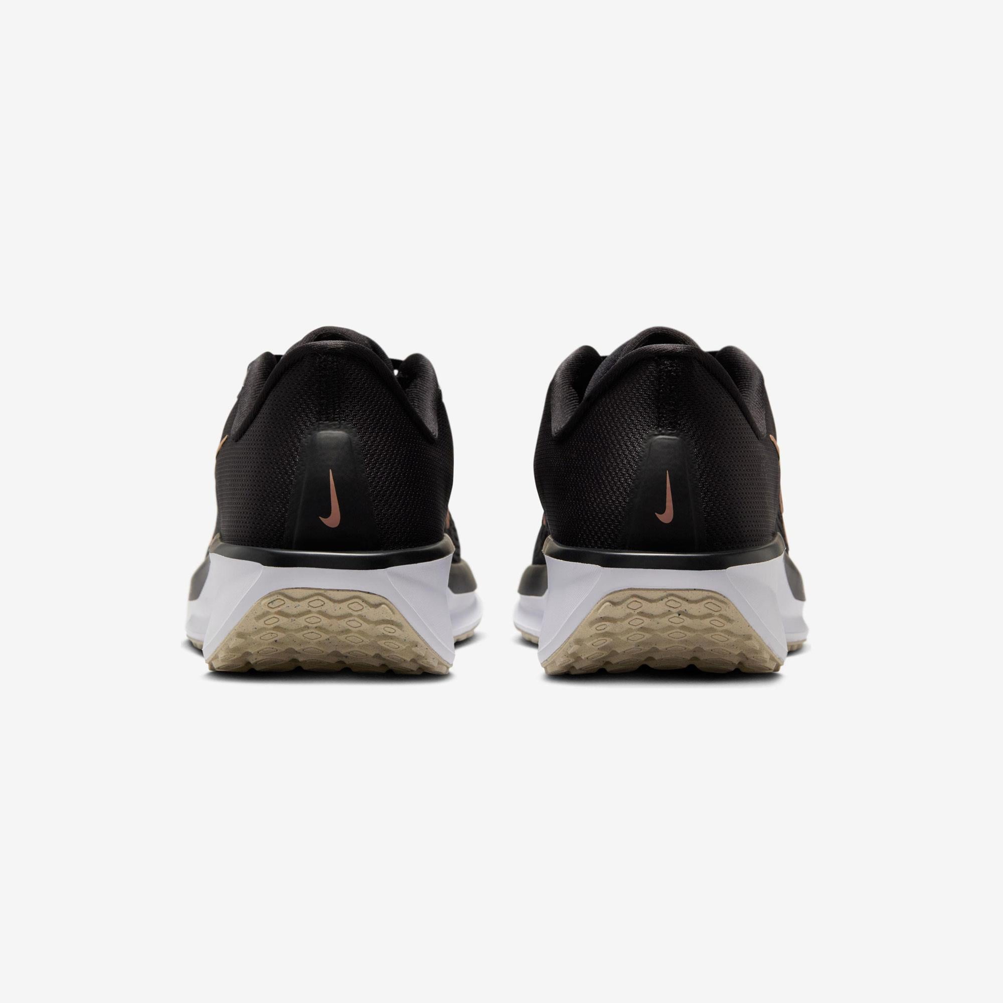 Nike Quest 6 Kadın Koşu Ayakkabısı