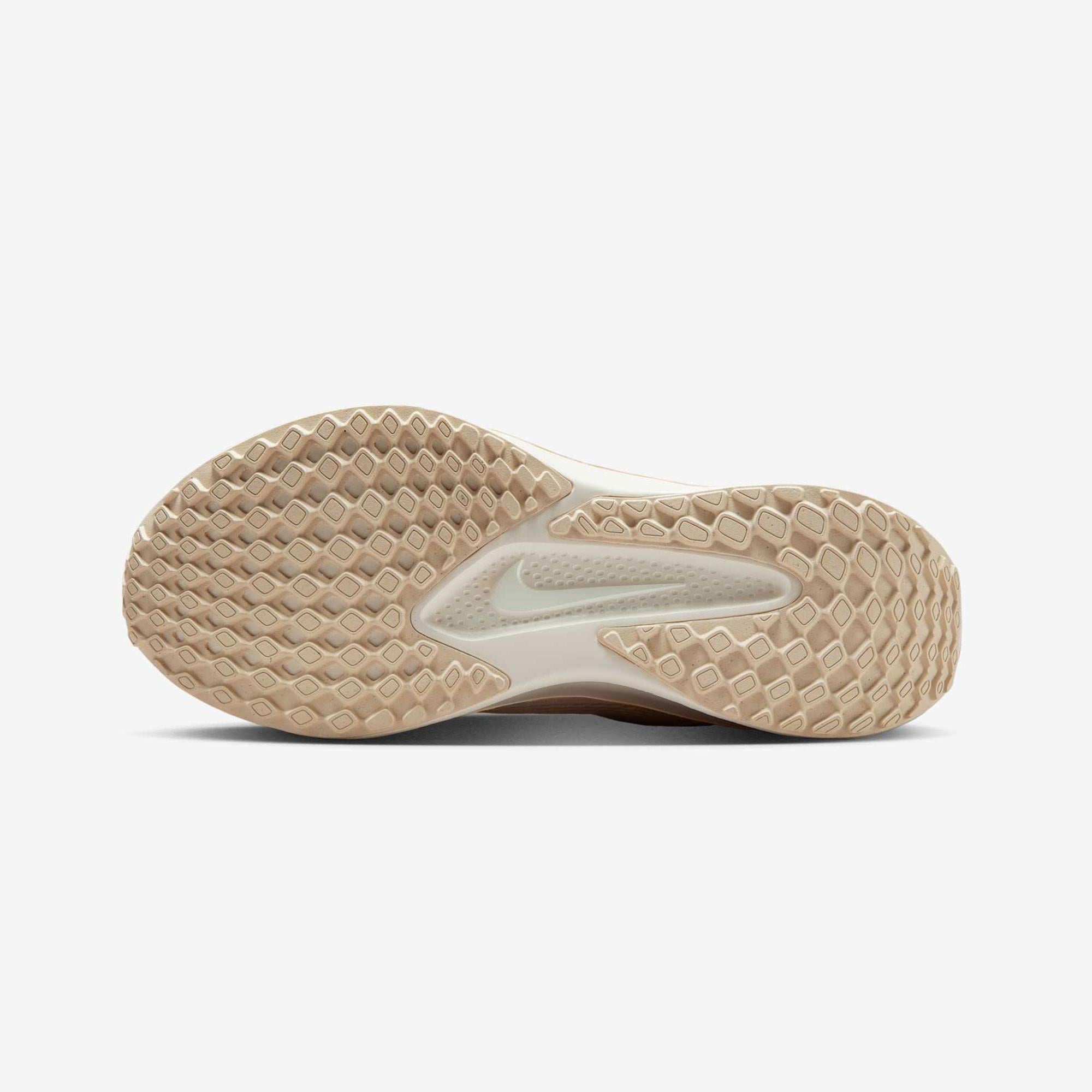 Nike Quest 6 Kadın Koşu Ayakkabısı