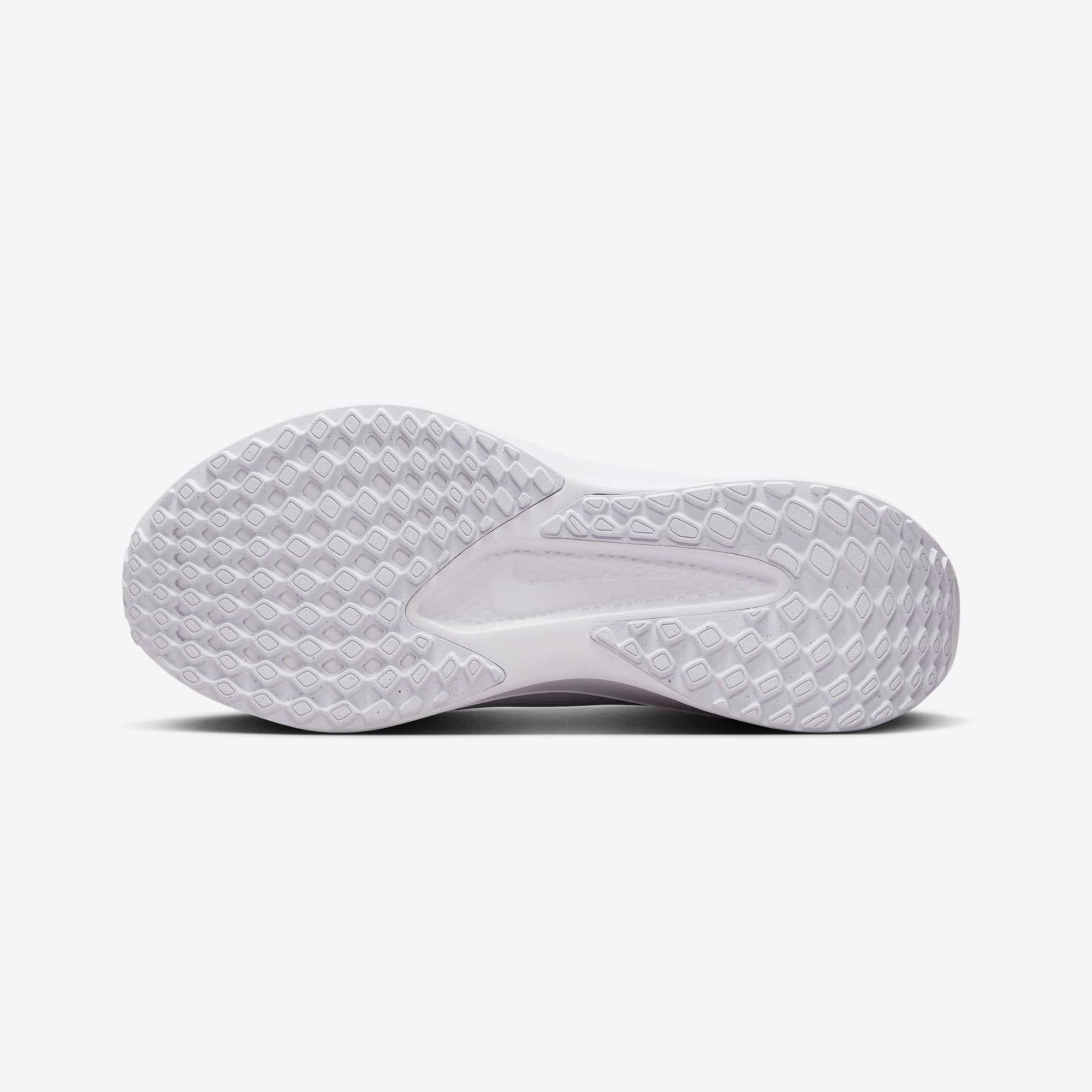 Nike Quest 6 Kadın Koşu Ayakkabısı