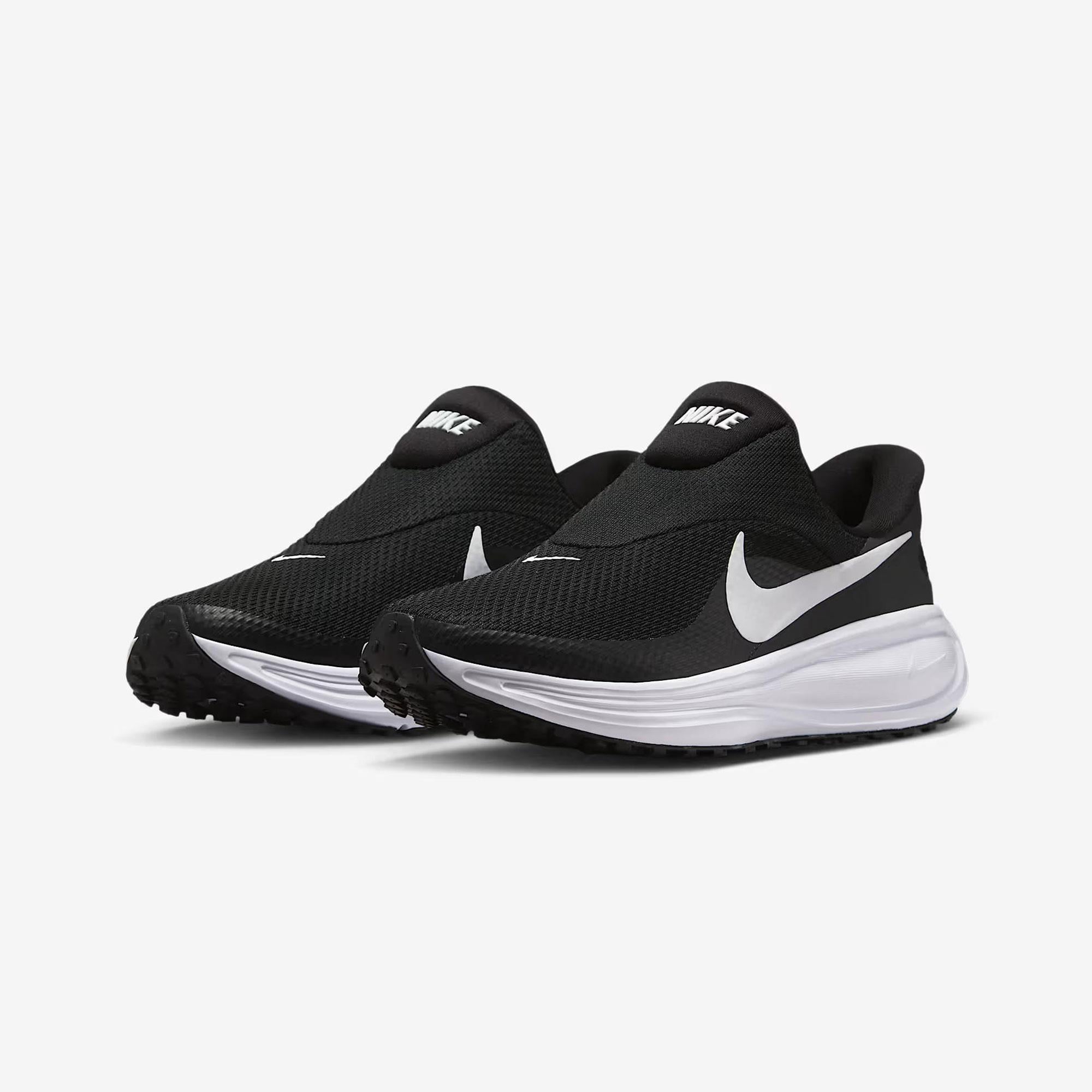 Nike Revolution 8 EasyOn Kadın Koşu Ayakkabısı