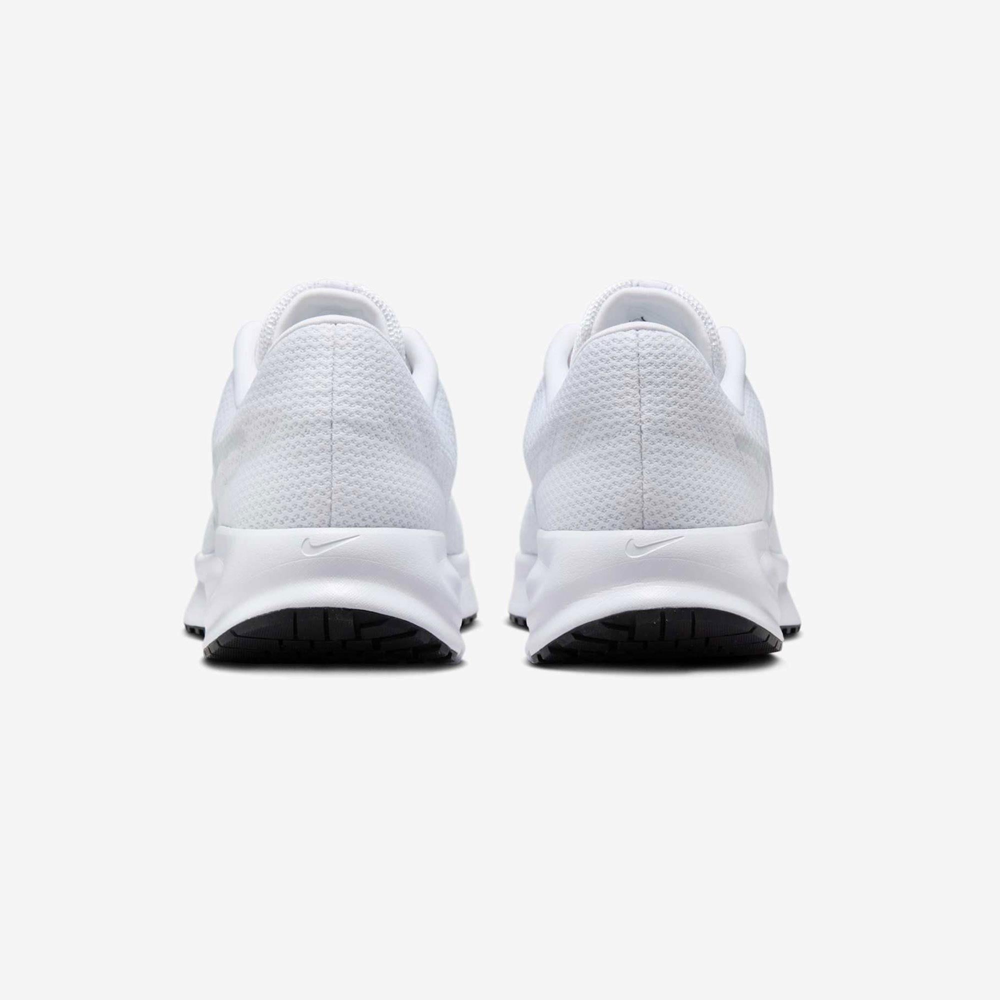 Nike Run Defy Erkek Koşu Ayakkabısı