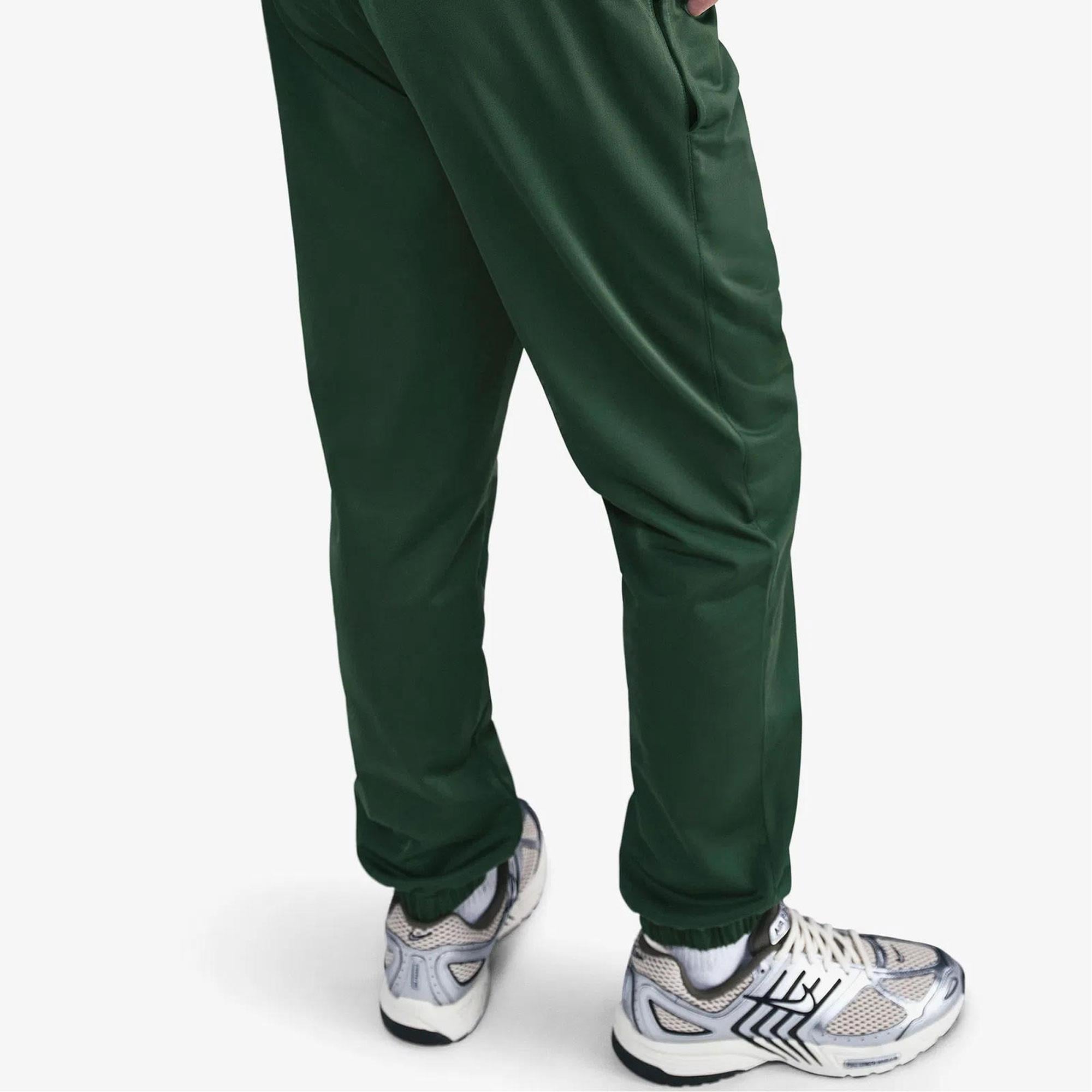 Nike Sportswear Club Erkek Eşofman Takımı