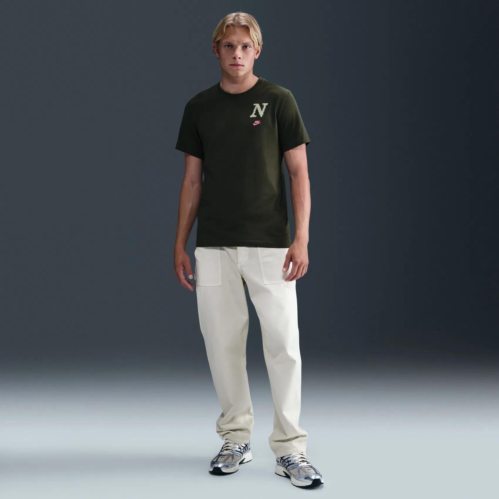 Nike Sportswear Erkek Tişört